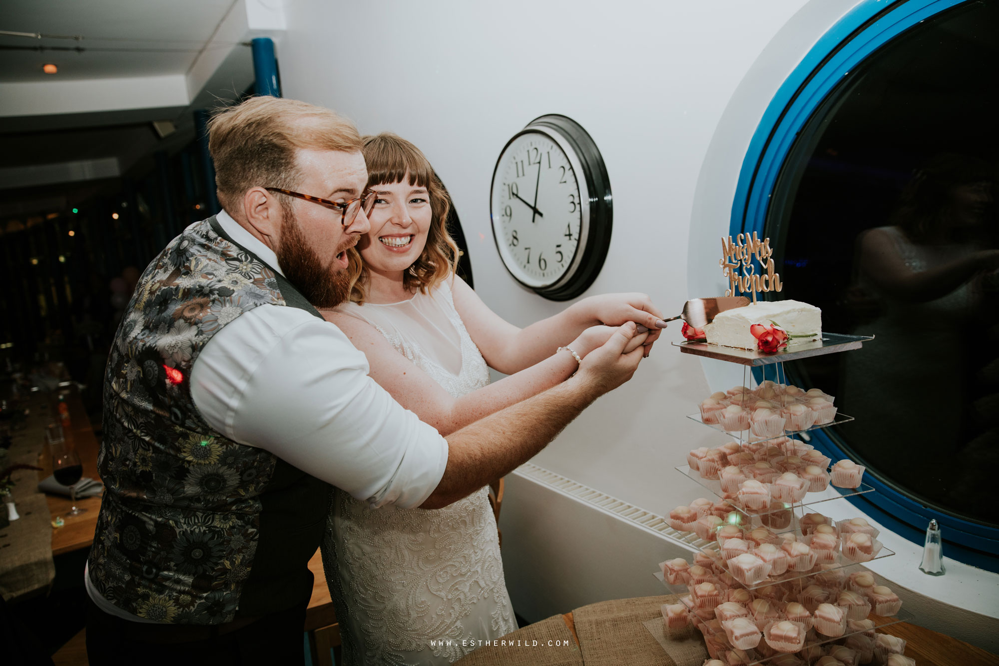 Cromer_Wedding_Beach_Outdoor_Ceremony_Norfolk_North_Lodge_Registry_Office_Rocket_House_Cafe_Cromer_Pier_IMG_5861.jpg