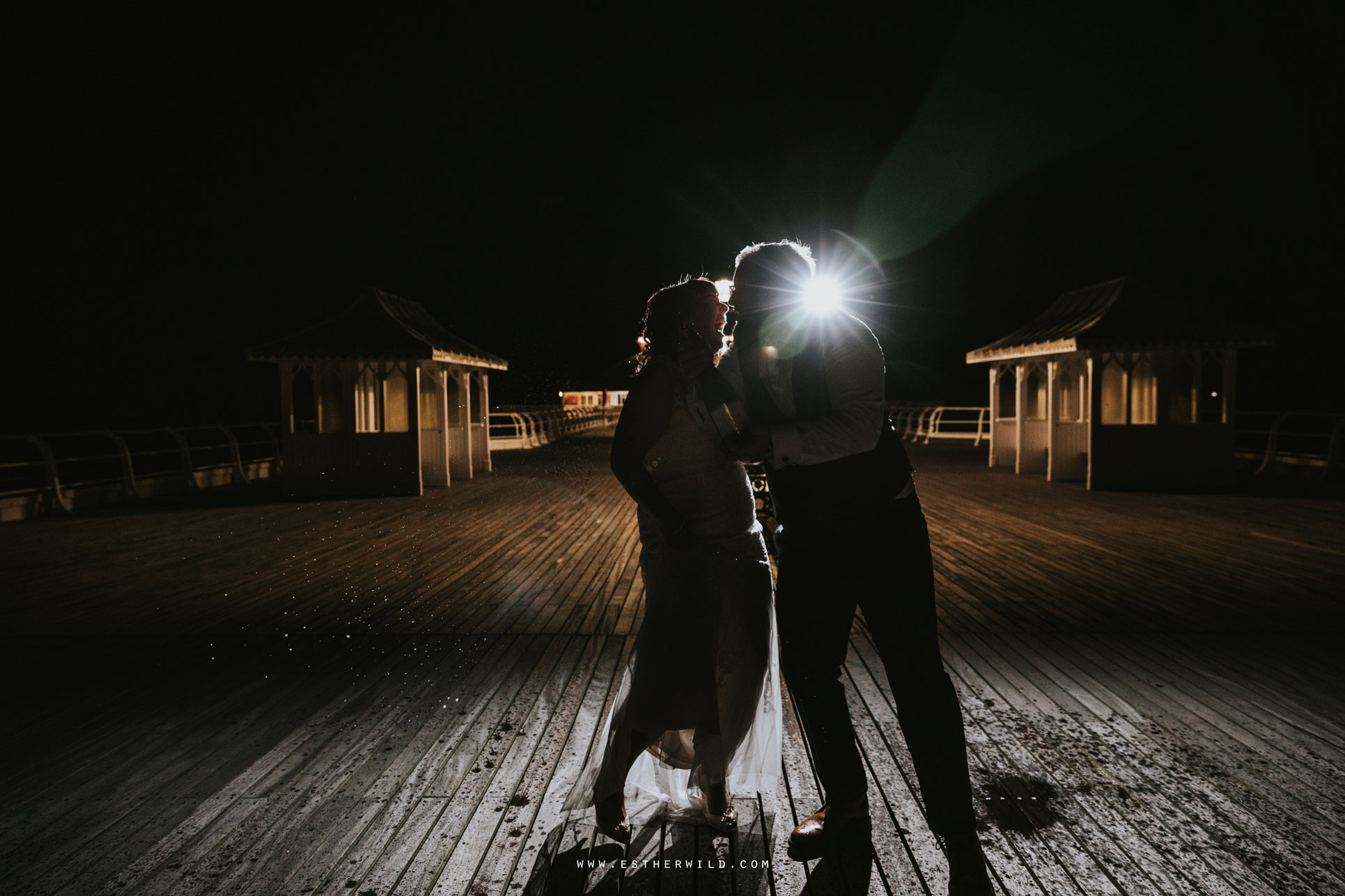 Cromer_Wedding_Beach_Outdoor_Ceremony_Norfolk_North_Lodge_Registry_Office_Rocket_House_Cafe_Cromer_Pier_IMG_5849.jpg