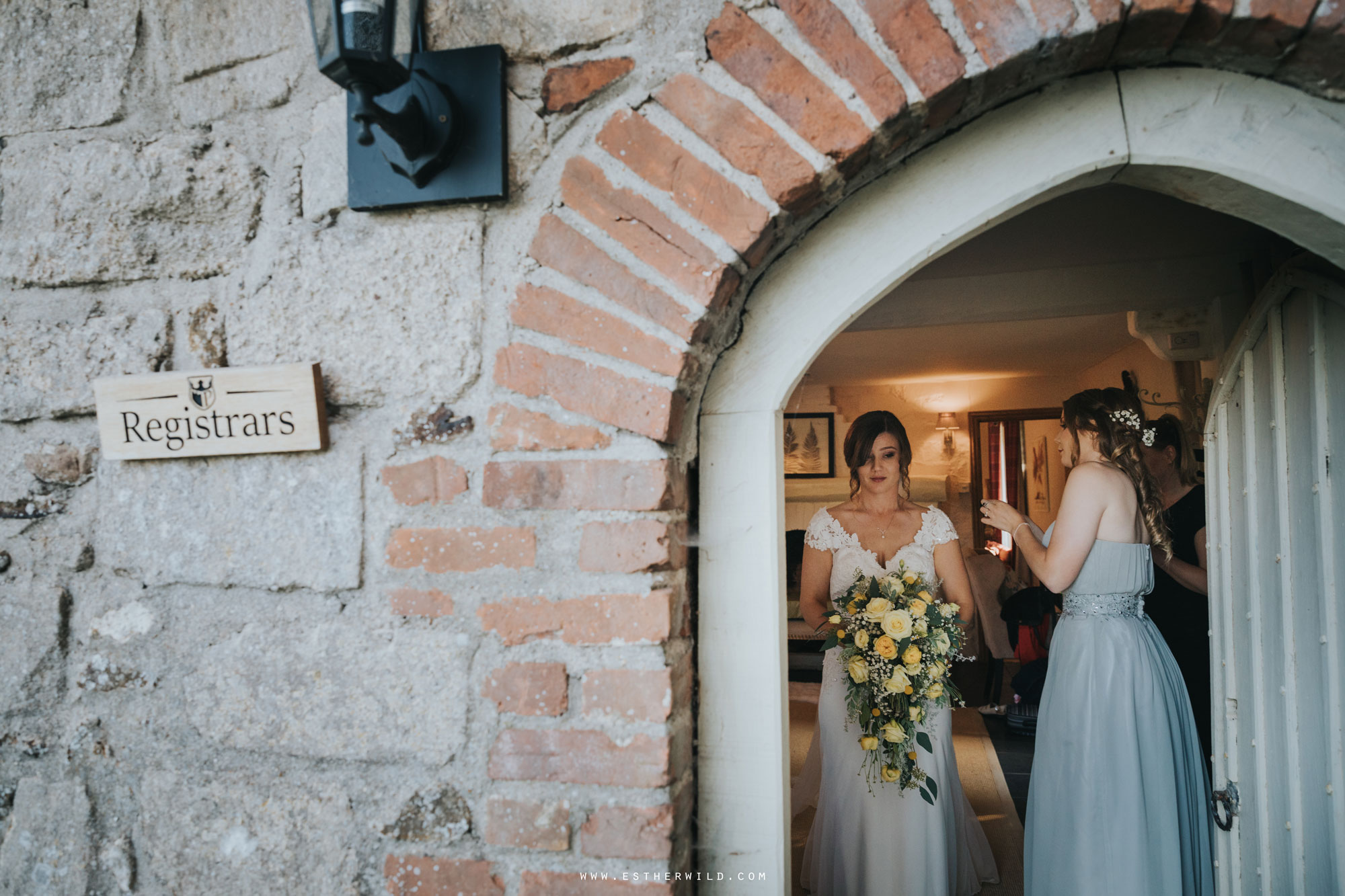 Pentney_Abbey_Wedding_Kings_Lynn_Norfolk_Esther_Wild_Wedding_Photography_IMG_0465.jpg