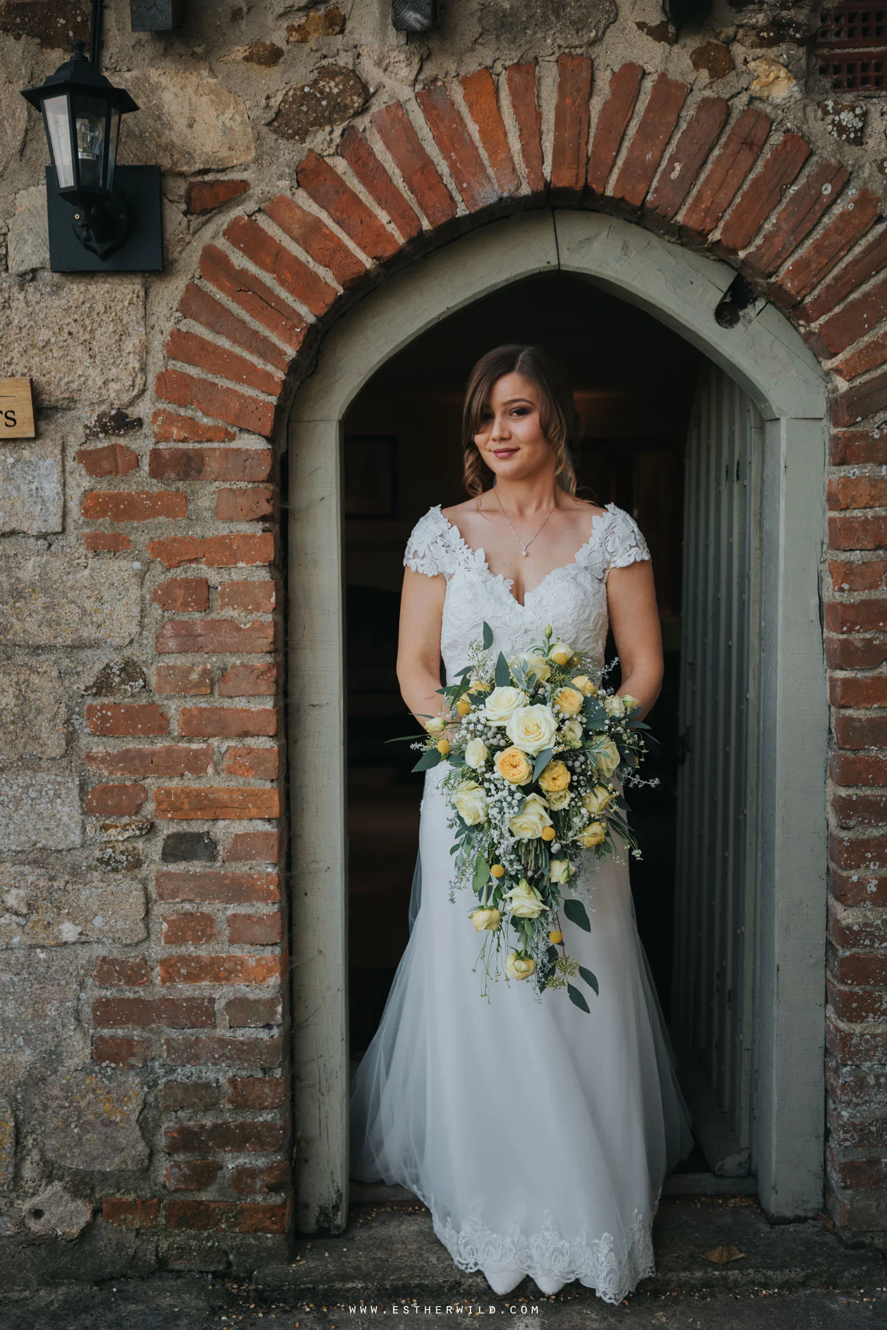 Pentney_Abbey_Wedding_Kings_Lynn_Norfolk_Esther_Wild_Wedding_Photography_IMG_0471.jpg
