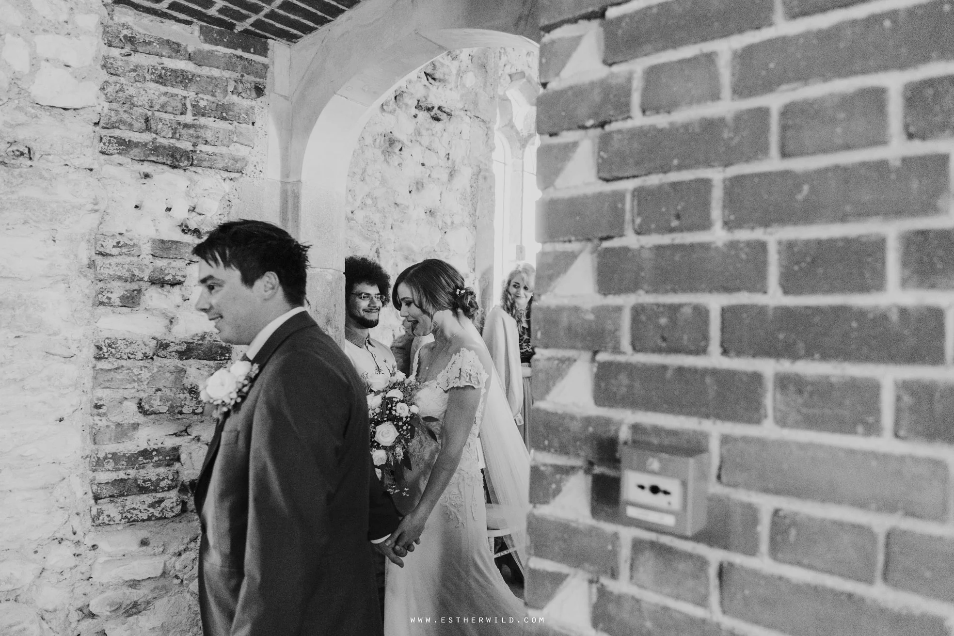 Pentney_Abbey_Wedding_Kings_Lynn_Norfolk_Esther_Wild_Wedding_Photography_IMG_0707-2.jpg