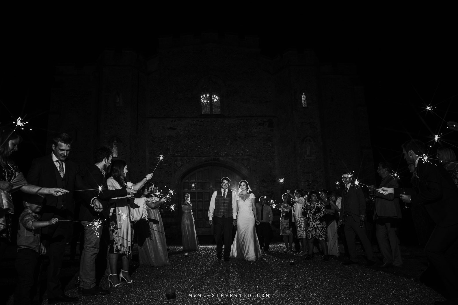 Pentney_Abbey_Wedding_Kings_Lynn_Norfolk_Esther_Wild_Wedding_Photography_IMG_1894-2.jpg