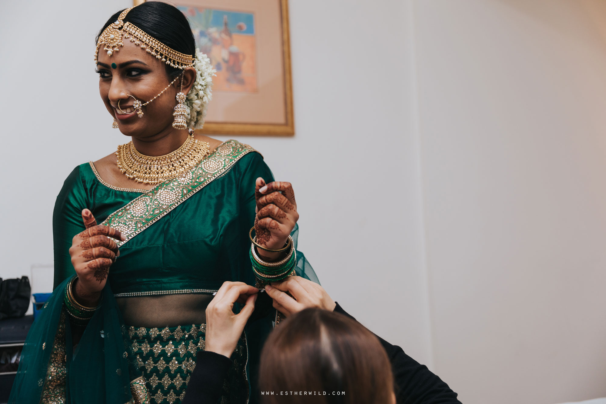 Northbrook_Park_Farnham_Surrey_London_Wedding_Hindu_Fusion_Esther_Wild_Photographer_IMG_3038.jpg