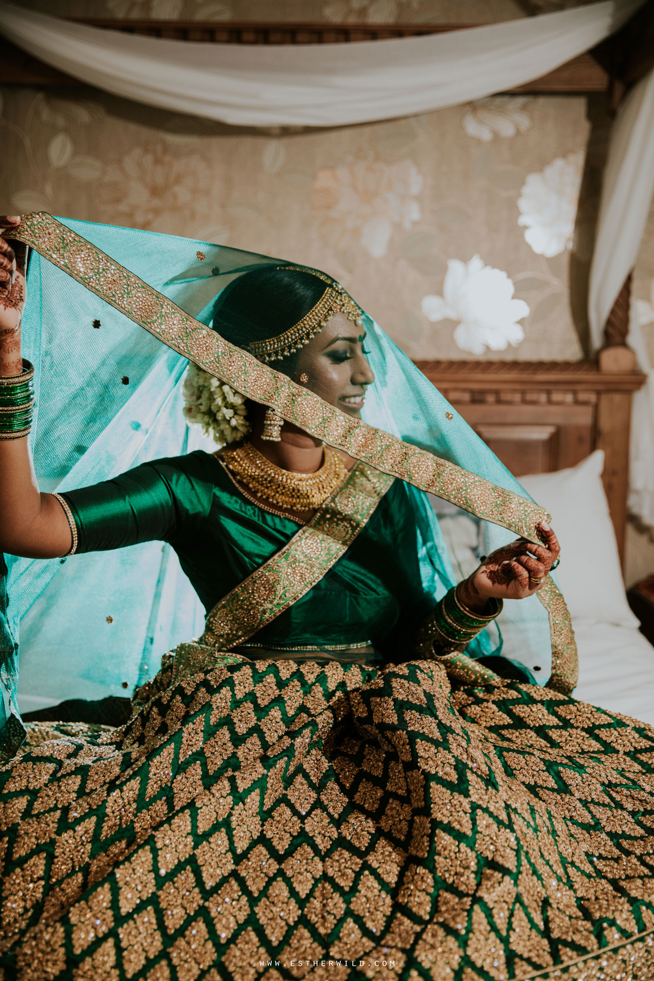 Northbrook_Park_Farnham_Surrey_London_Wedding_Hindu_Fusion_Esther_Wild_Photographer_IMG_3070.jpg