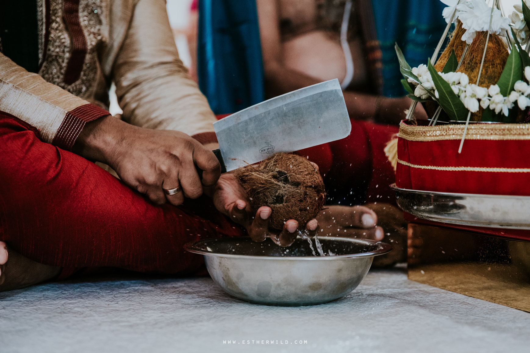 Northbrook_Park_Farnham_Surrey_London_Wedding_Hindu_Fusion_Esther_Wild_Photographer_IMG_3575.jpg