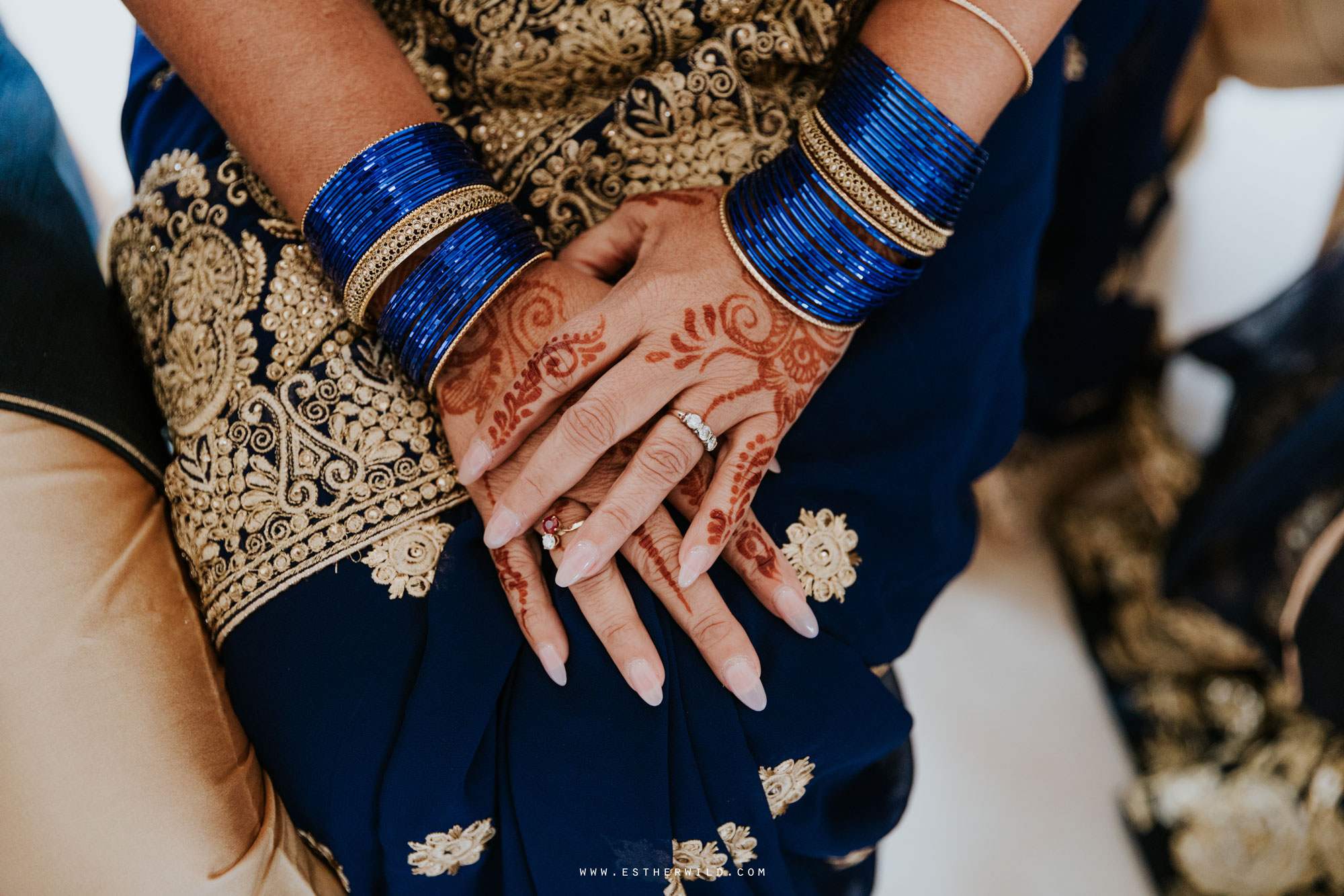 Northbrook_Park_Farnham_Surrey_London_Wedding_Hindu_Fusion_Esther_Wild_Photographer_IMG_3697.jpg