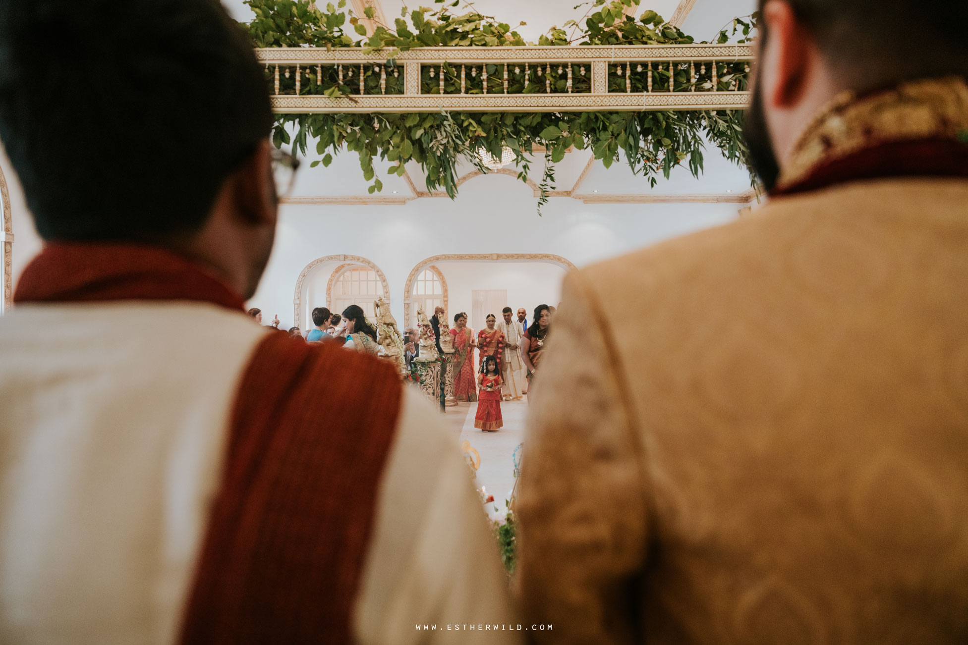Northbrook_Park_Farnham_Surrey_London_Wedding_Hindu_Fusion_Esther_Wild_Photographer_IMG_4383.jpg