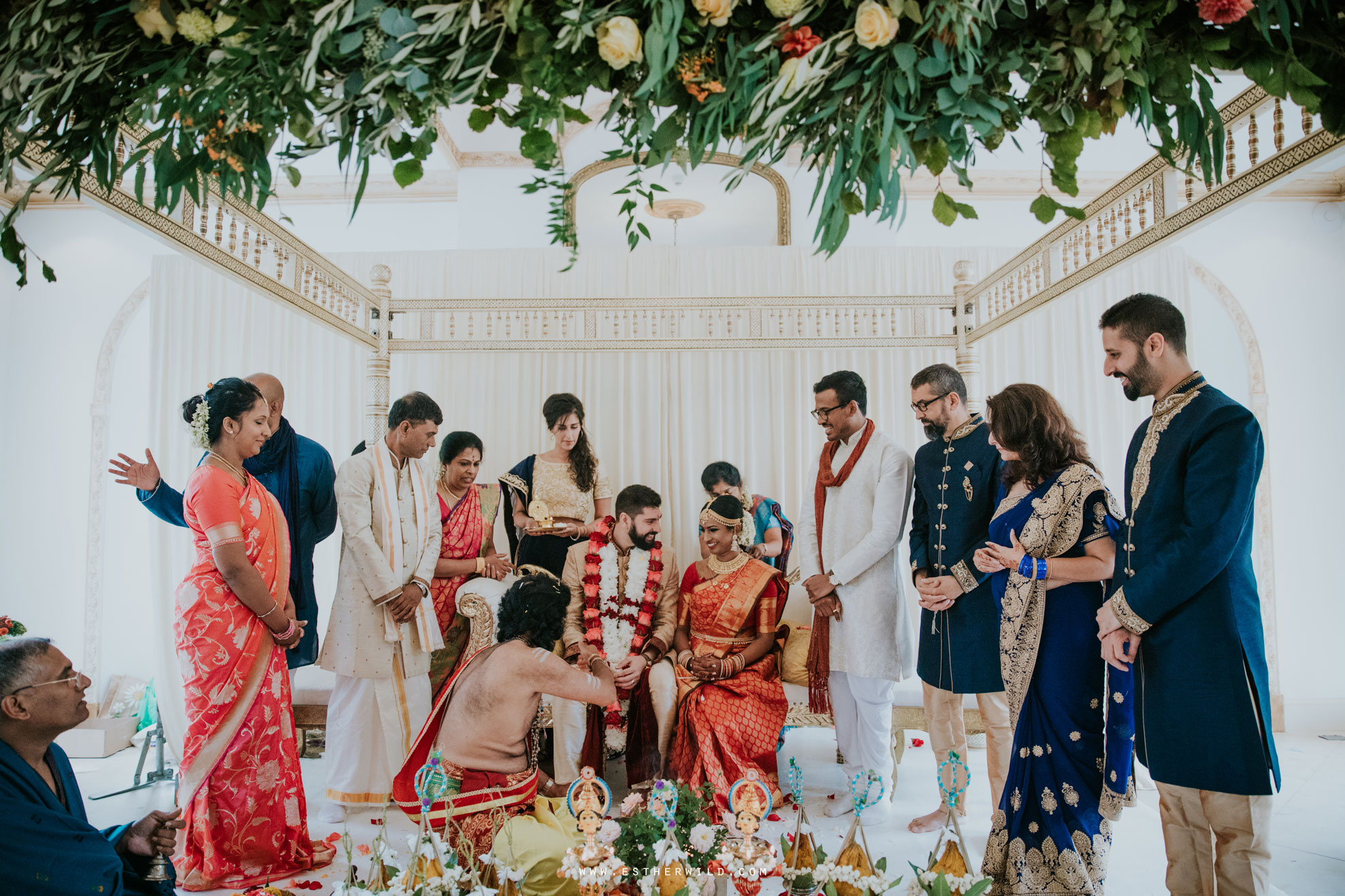 Northbrook_Park_Farnham_Surrey_London_Wedding_Hindu_Fusion_Esther_Wild_Photographer_IMG_4573.jpg