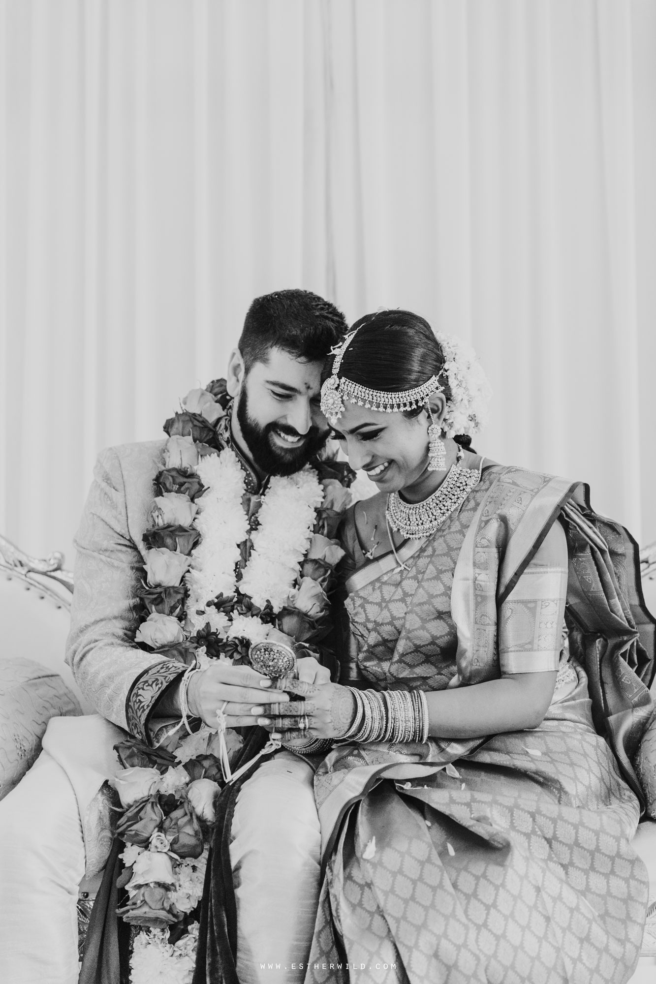 Northbrook_Park_Farnham_Surrey_London_Wedding_Hindu_Fusion_Esther_Wild_Photographer_IMG_4585-2.jpg