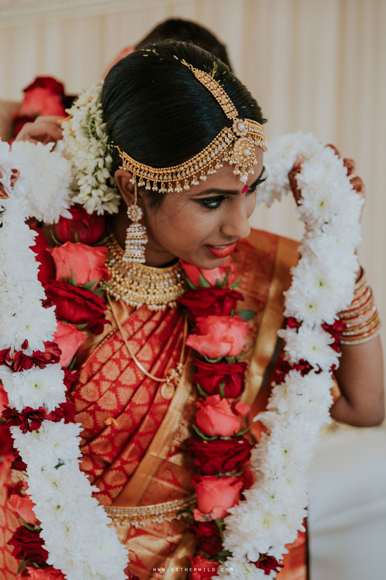 Northbrook_Park_Farnham_Surrey_London_Wedding_Hindu_Fusion_Esther_Wild_Photographer_IMG_5250.jpg