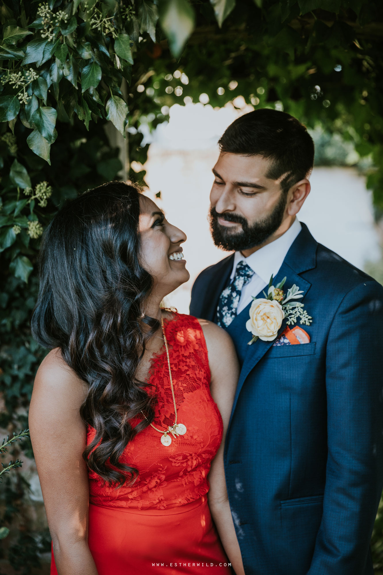 Northbrook_Park_Farnham_Surrey_London_Wedding_Hindu_Fusion_Esther_Wild_Photographer_IMG_5478.jpg