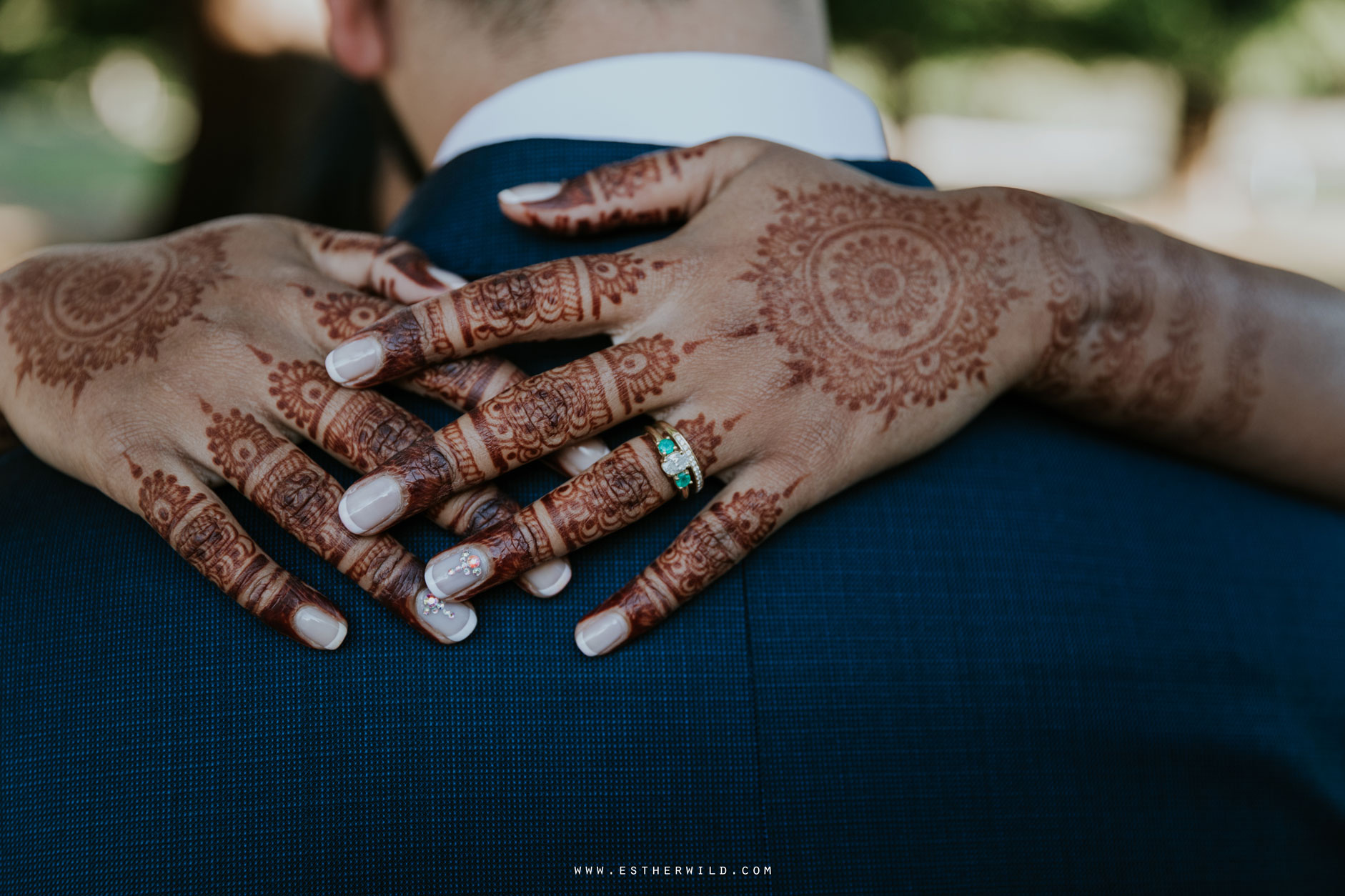 Northbrook_Park_Farnham_Surrey_London_Wedding_Hindu_Fusion_Esther_Wild_Photographer_IMG_5581.jpg