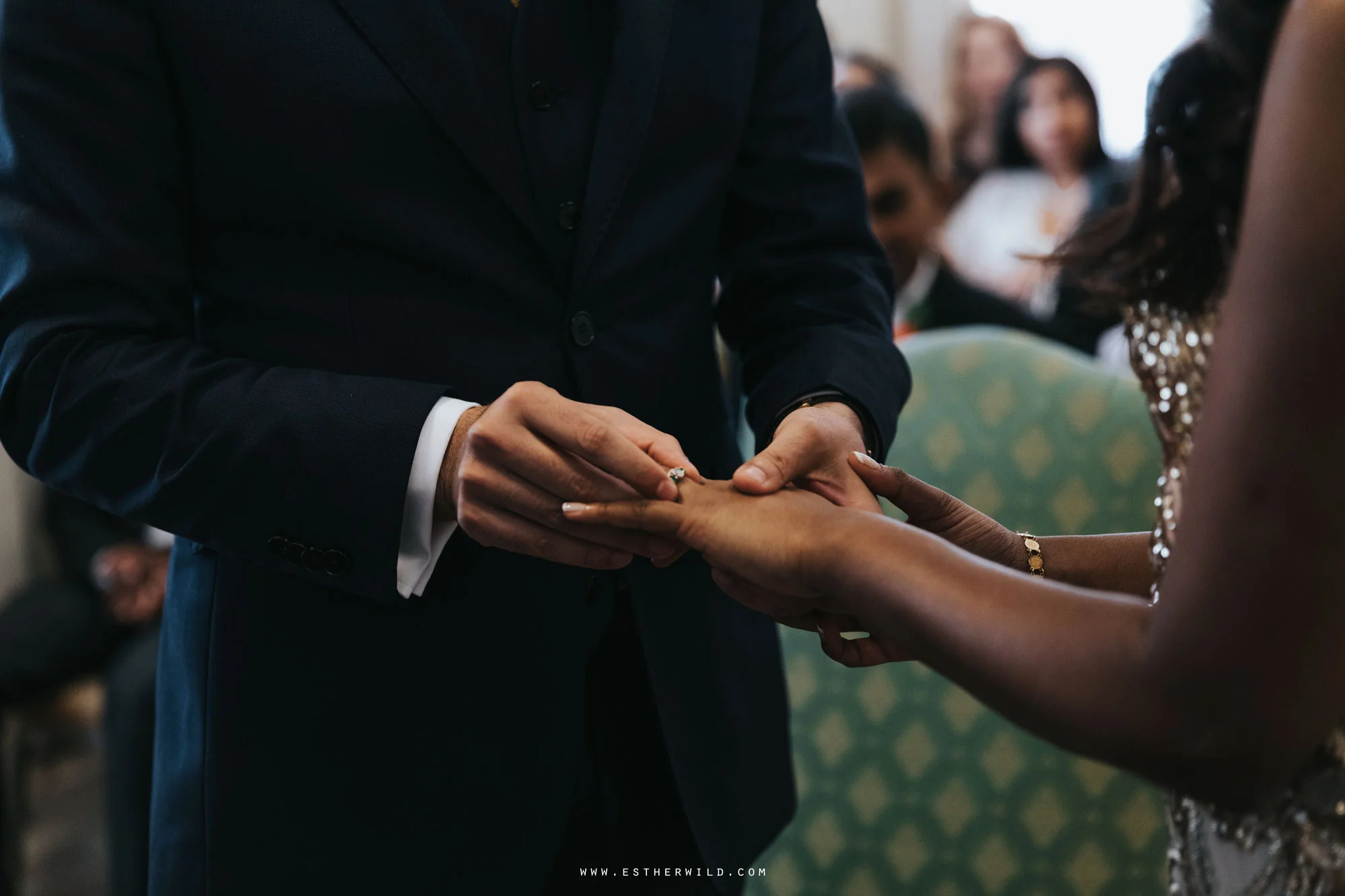 Twickenham_Registry_Office_London_Wedding_Ceremony_Esther_Wild_Photographer_IMG_0409.jpg