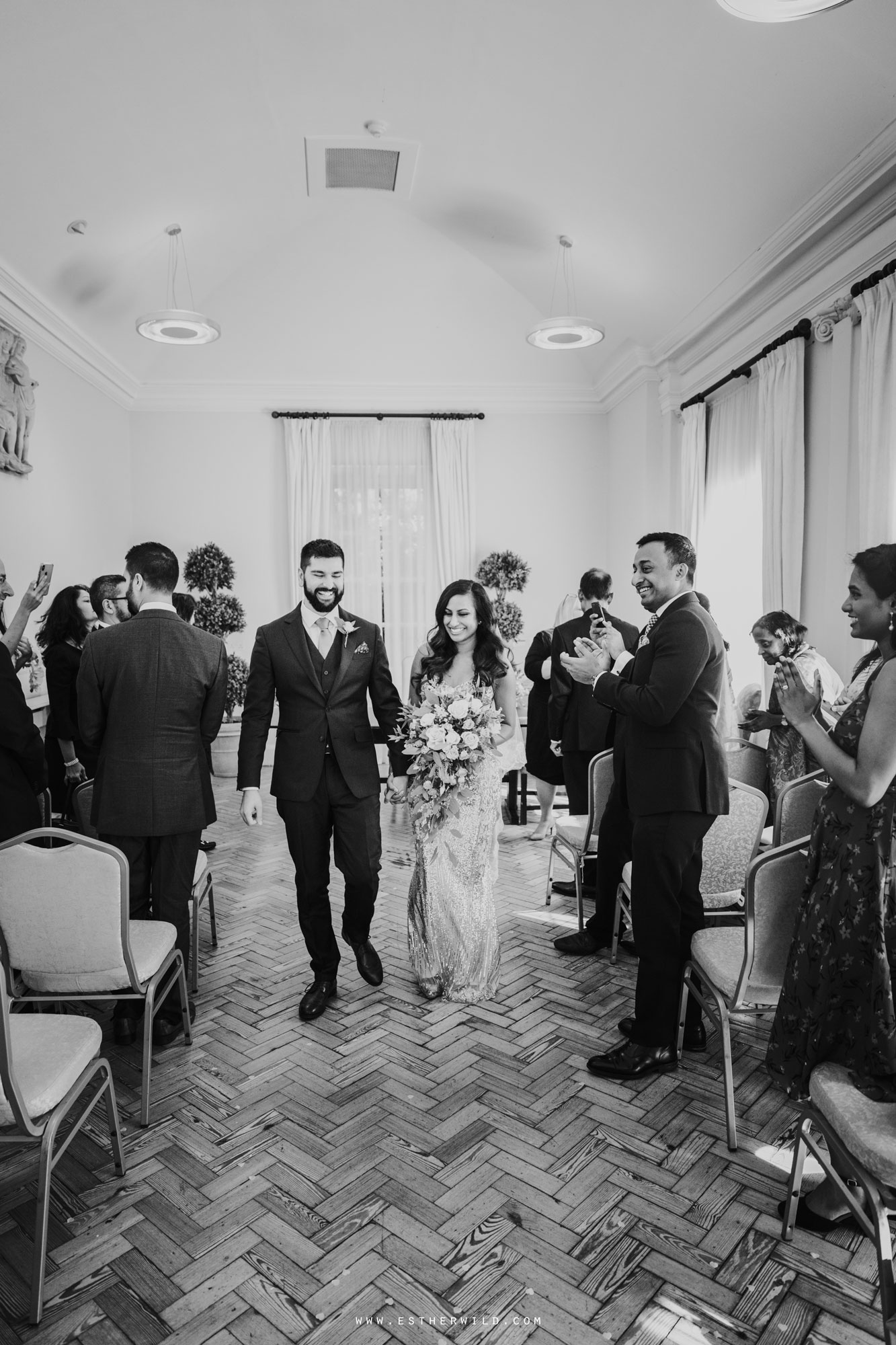 Twickenham_Registry_Office_London_Wedding_Ceremony_Esther_Wild_Photographer_IMG_0545.jpg