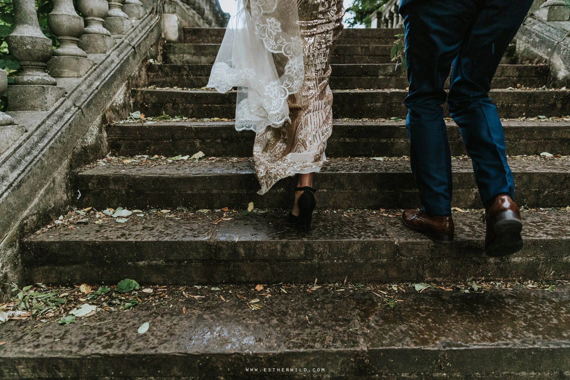 Twickenham_Registry_Office_London_Wedding_Ceremony_Esther_Wild_Photographer_IMG_0909.jpg