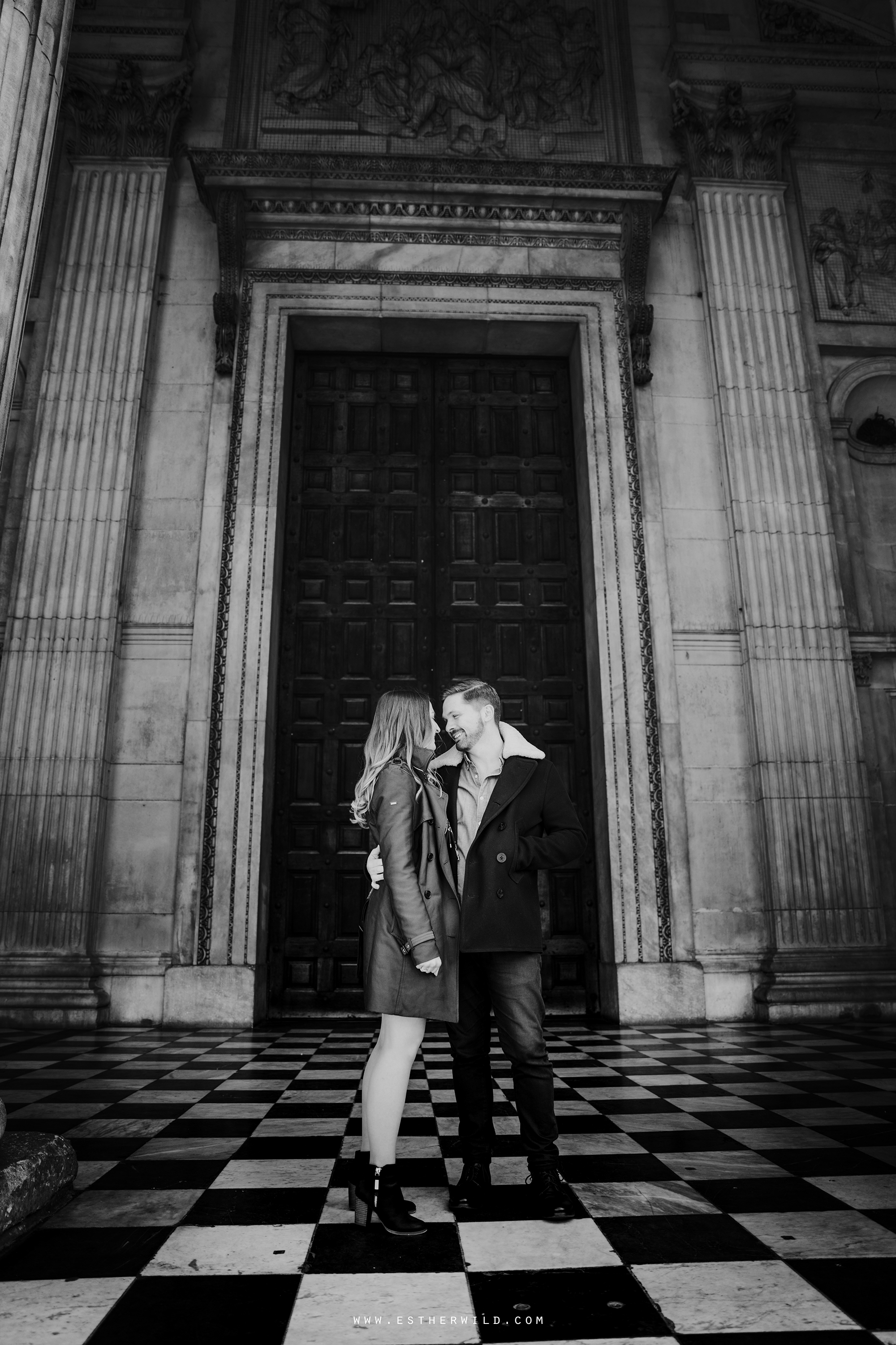 London_Engagement_Session_Pre-Wedding_Photo_Shoot_Esther_Wild_Photographer_IMG_0094.jpg