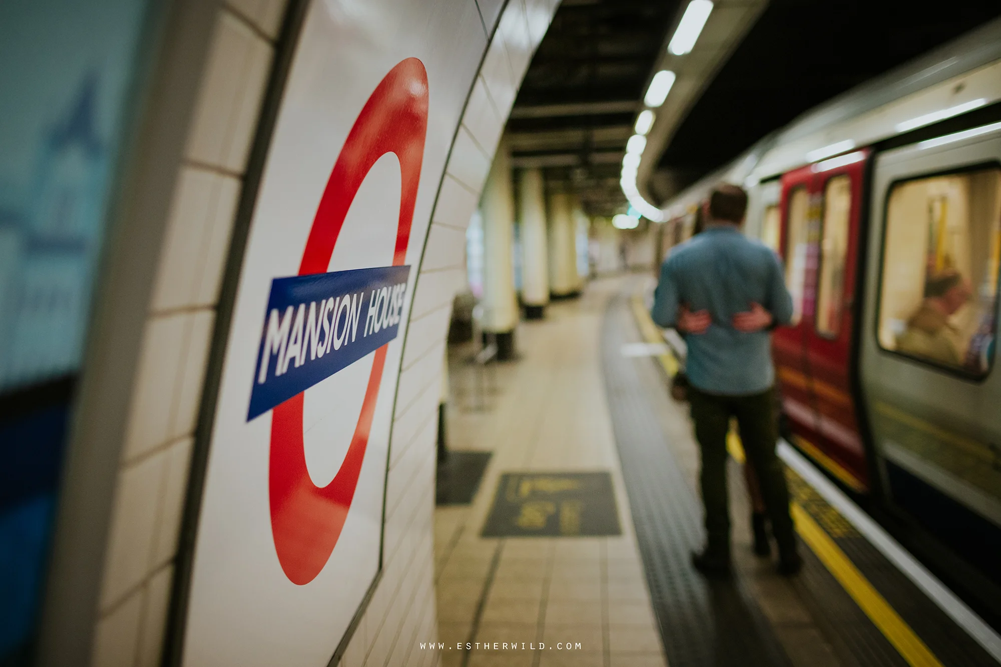 London_Engagement_Session_Pre-Wedding_Photo_Shoot_Esther_Wild_Photographer_IMG_1151_Z72A0330.jpg