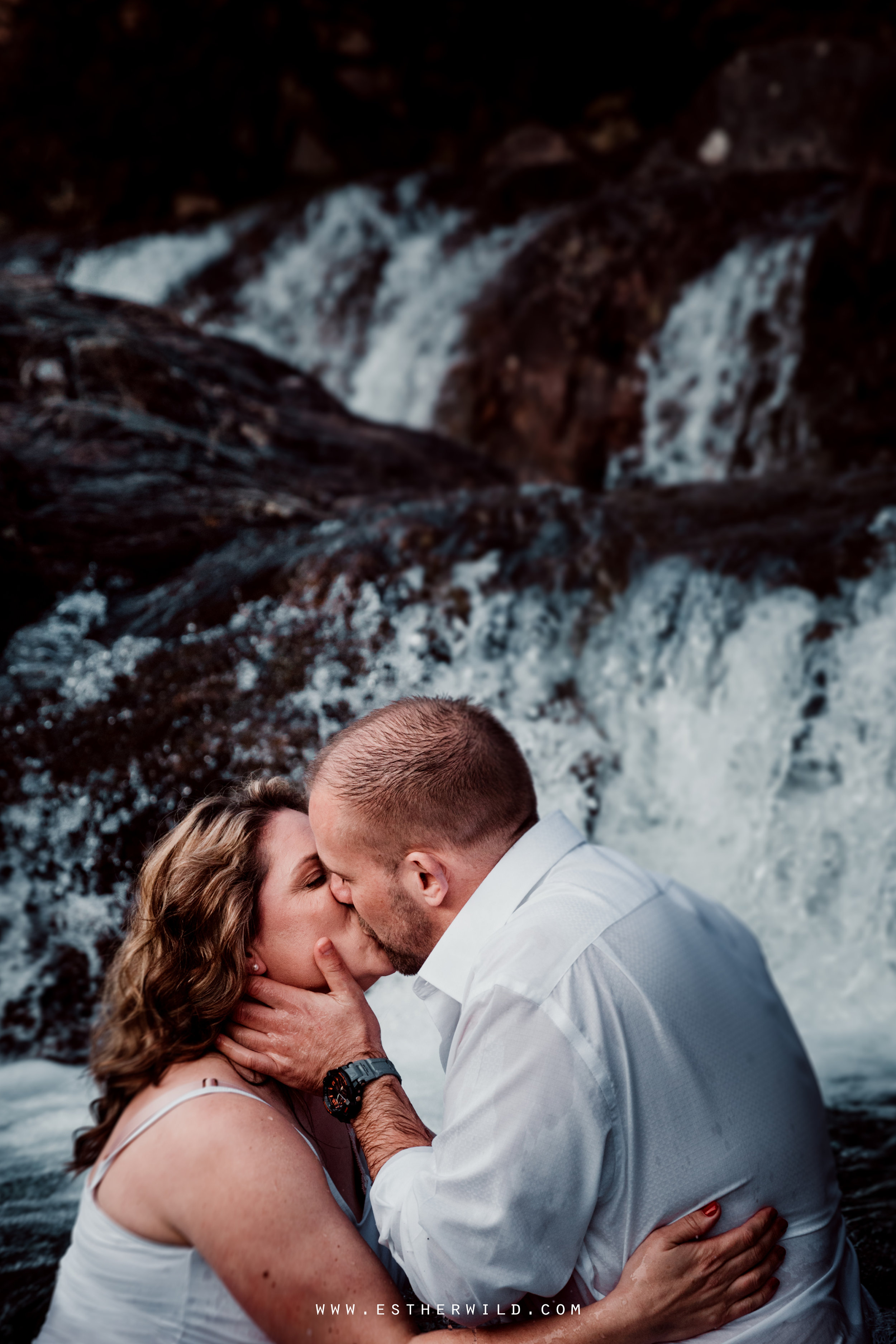 Cumbria_Lake_District_Wasdale_Wedding_Photographer_Destination_Engagement_Anniversary_Esther_Wild_IMG_4378.jpg