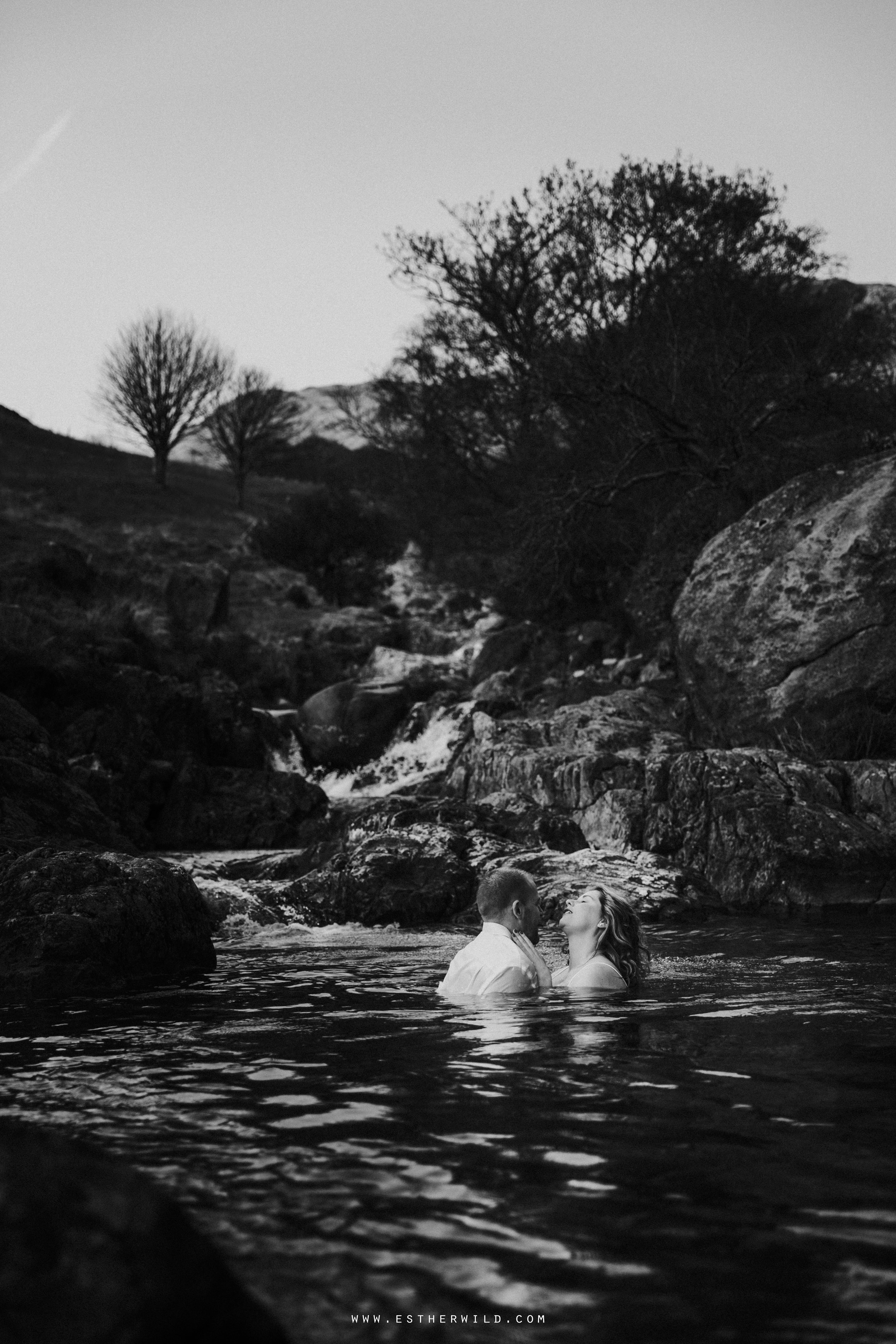 Cumbria_Lake_District_Wasdale_Wedding_Photographer_Destination_Engagement_Anniversary_Esther_Wild_IMG_4433.jpg