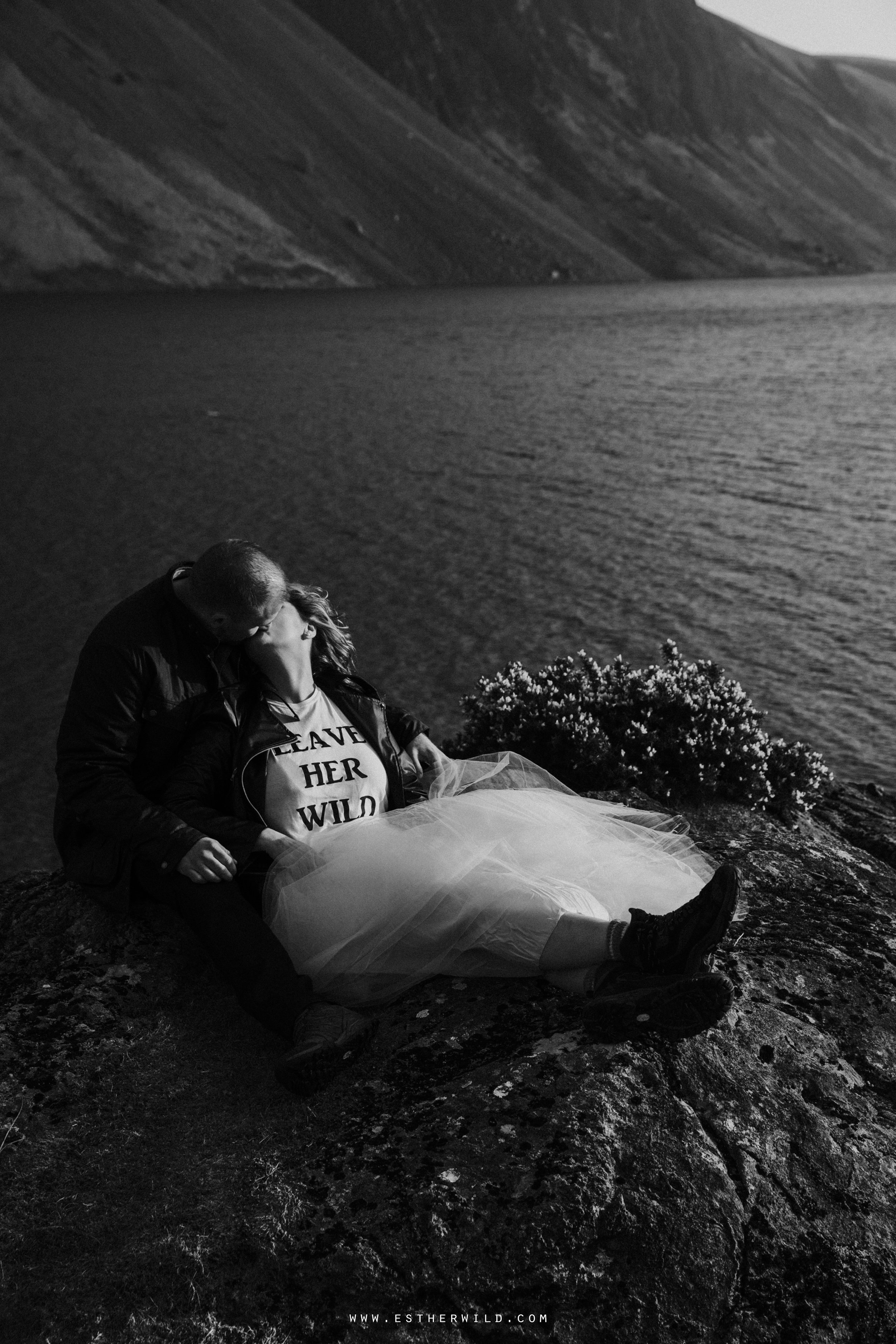 Cumbria_Lake_District_Wasdale_Wedding_Photographer_Destination_Engagement_Anniversary_Esther_Wild_IMG_4539.jpg