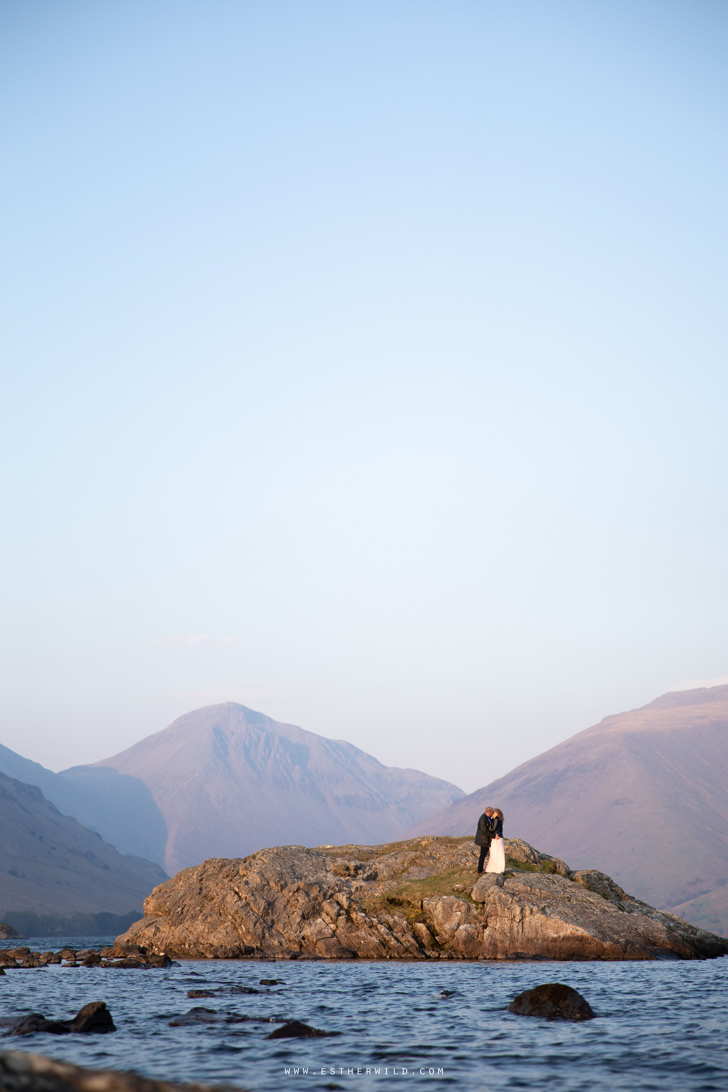 Cumbria_Lake_District_Wasdale_Wedding_Photographer_Destination_Engagement_Anniversary_Esther_Wild_IMG_4572.jpg