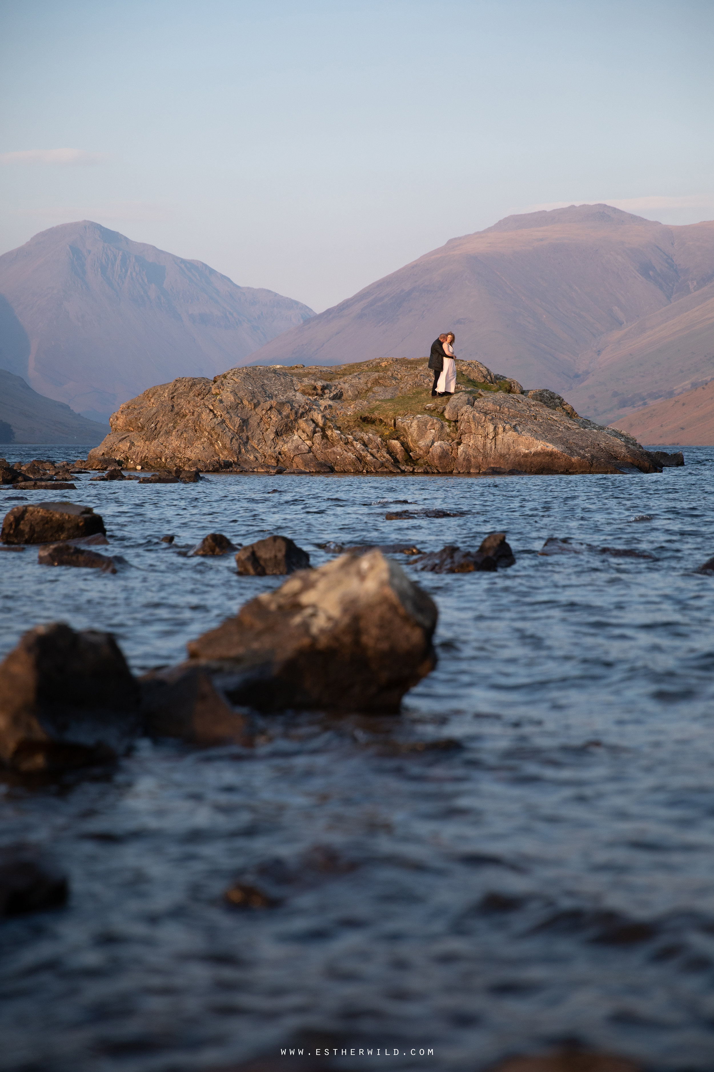 Cumbria_Lake_District_Wasdale_Wedding_Photographer_Destination_Engagement_Anniversary_Esther_Wild_IMG_4611.jpg