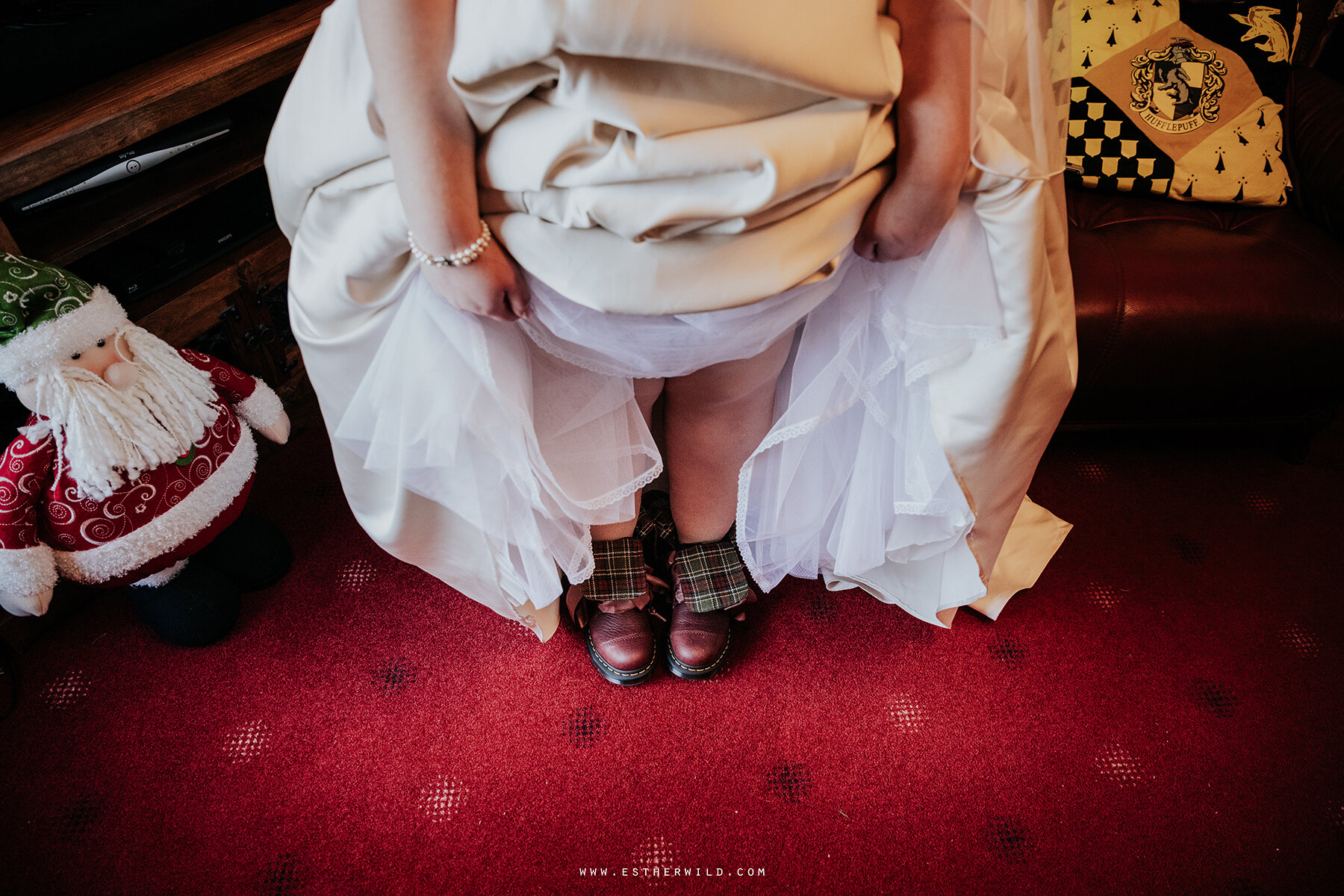 Esther_Wild_Photographer_Kings_Lynn_Town_Hall_Wedding_Tilney_St_Lawrence_Winter_Wedding_Photography_IMG_0243.jpg