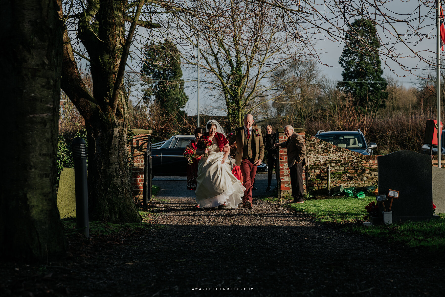 Esther_Wild_Photographer_Kings_Lynn_Town_Hall_Wedding_Tilney_St_Lawrence_Winter_Wedding_Photography_IMG_0340.jpg