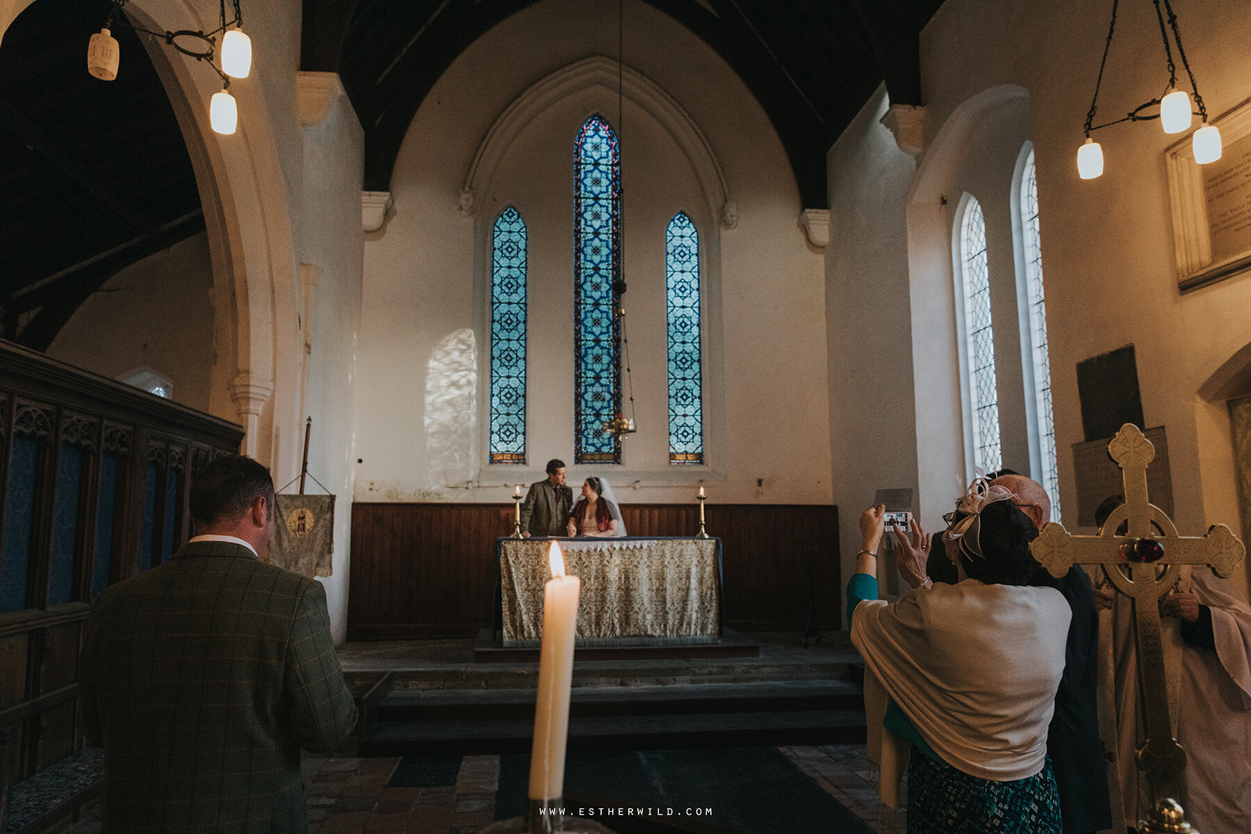 Esther_Wild_Photographer_Kings_Lynn_Town_Hall_Wedding_Tilney_St_Lawrence_Winter_Wedding_Photography_IMG_0567.jpg