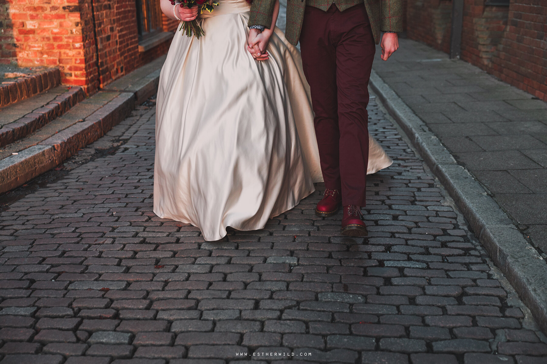 Esther_Wild_Photographer_Kings_Lynn_Town_Hall_Wedding_Tilney_St_Lawrence_Winter_Wedding_Photography_IMG_1097.jpg