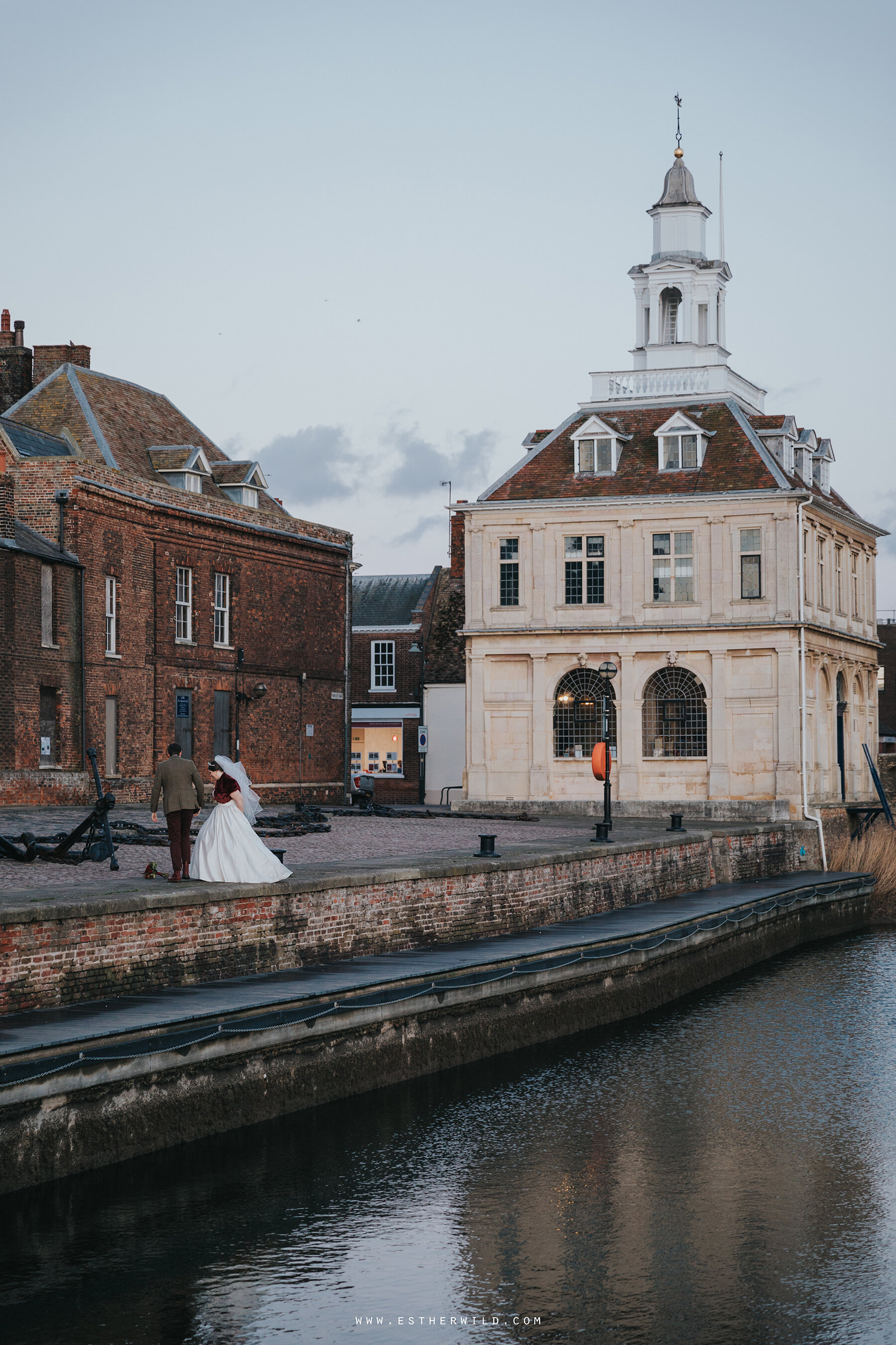 Esther_Wild_Photographer_Kings_Lynn_Town_Hall_Wedding_Tilney_St_Lawrence_Winter_Wedding_Photography_IMG_1264.jpg