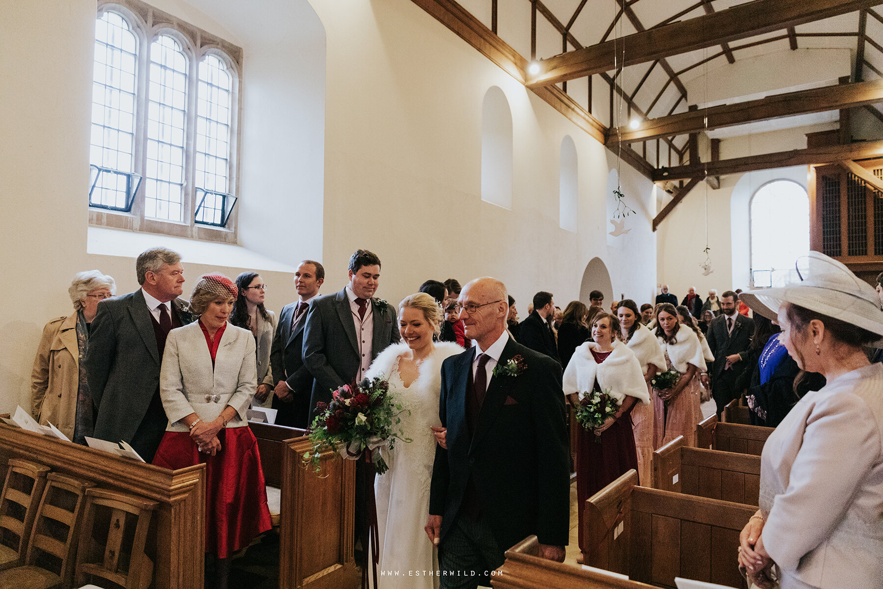 Wootton_House_Dorking_Guildford_London_Winter_Wedding_Photography_Copyright_Esther_Wild_Photographer_IMG_0576.jpg