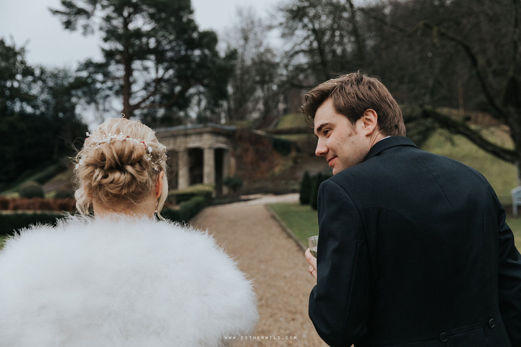 Wootton_House_Dorking_Guildford_London_Winter_Wedding_Photography_Copyright_Esther_Wild_Photographer_IMG_1106.jpg