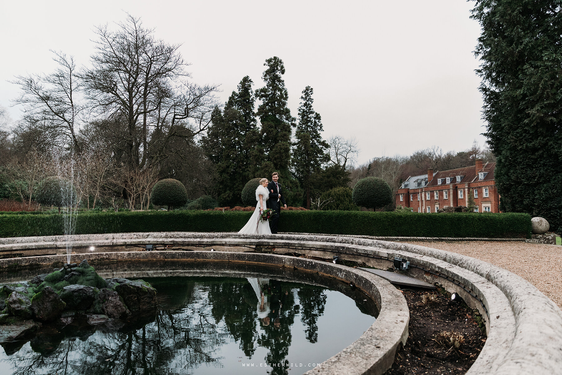 Wootton_House_Dorking_Guildford_London_Winter_Wedding_Photography_Copyright_Esther_Wild_Photographer_IMG_1267.jpg