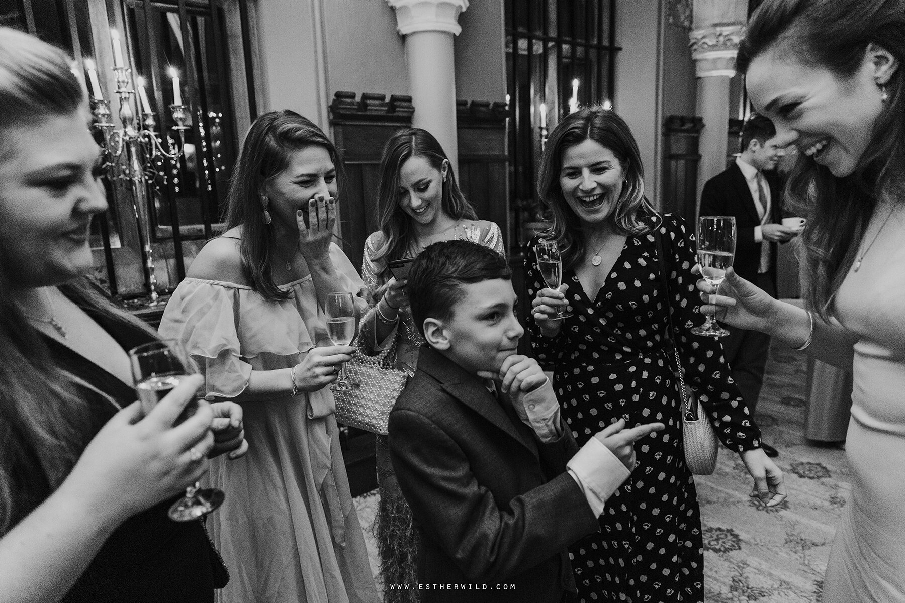 Wootton_House_Dorking_Guildford_London_Winter_Wedding_Photography_Copyright_Esther_Wild_Photographer_IMG_1631.jpg