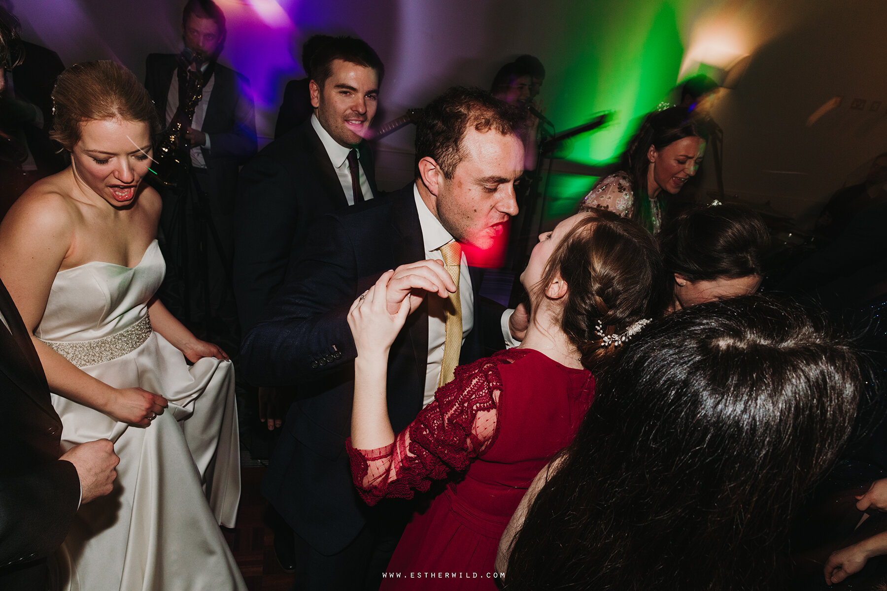 Wootton_House_Dorking_Guildford_London_Winter_Wedding_Photography_Copyright_Esther_Wild_Photographer_IMG_2522.jpg
