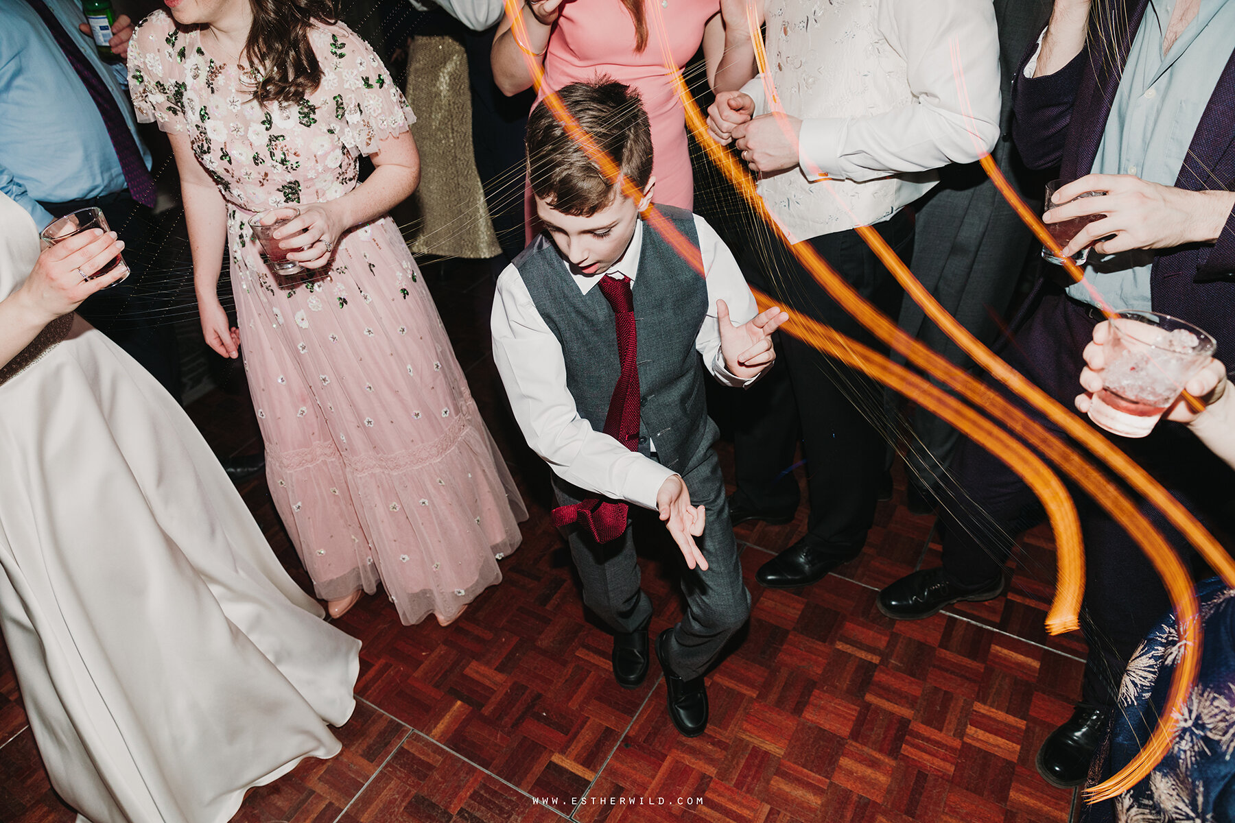 Wootton_House_Dorking_Guildford_London_Winter_Wedding_Photography_Copyright_Esther_Wild_Photographer_IMG_2621.jpg