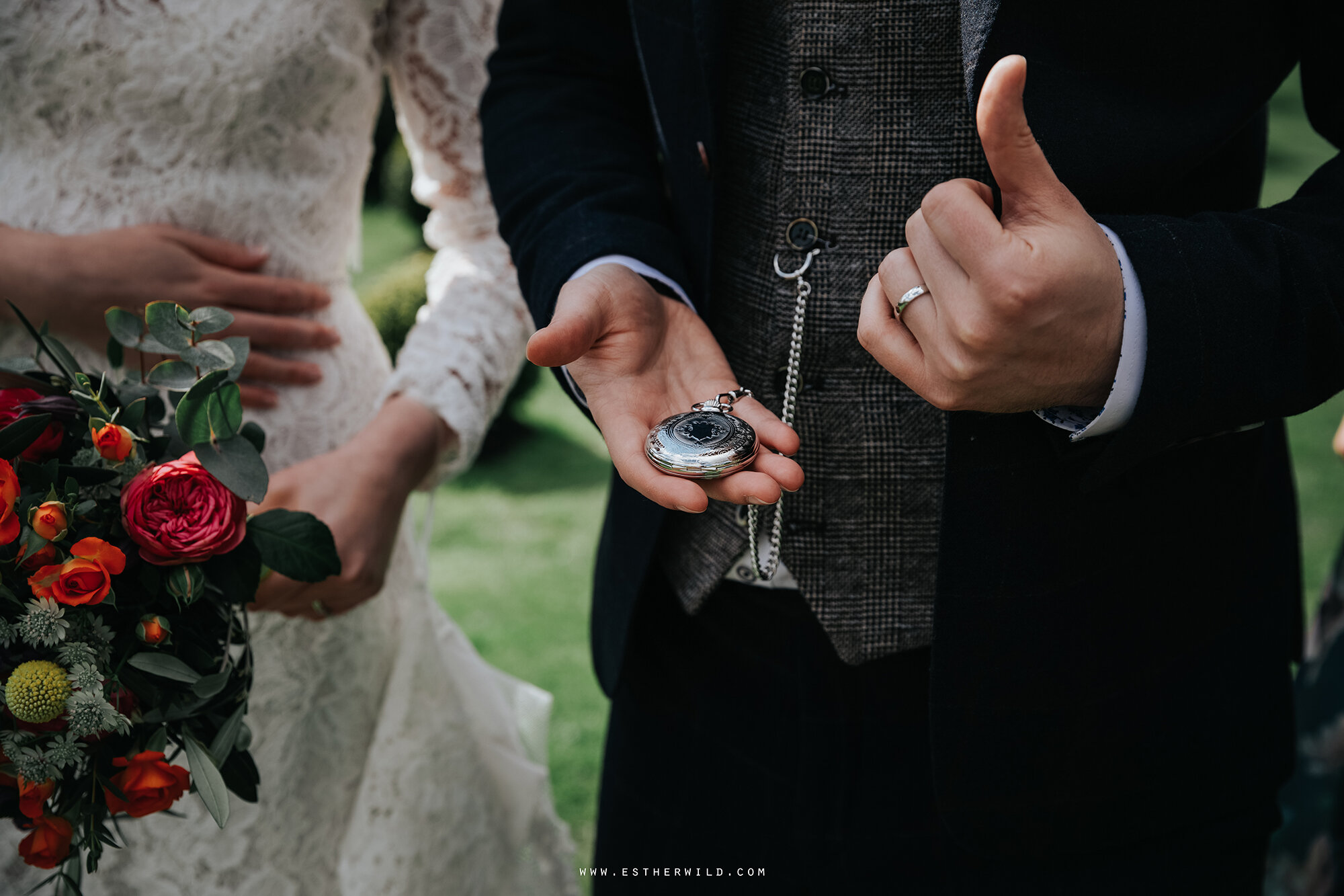 Chaucer_Barn_Spring_Gresham_Holt_Wedding_Photography_Copyright_Esther_Wild_Photographer_IMG_0799.jpg