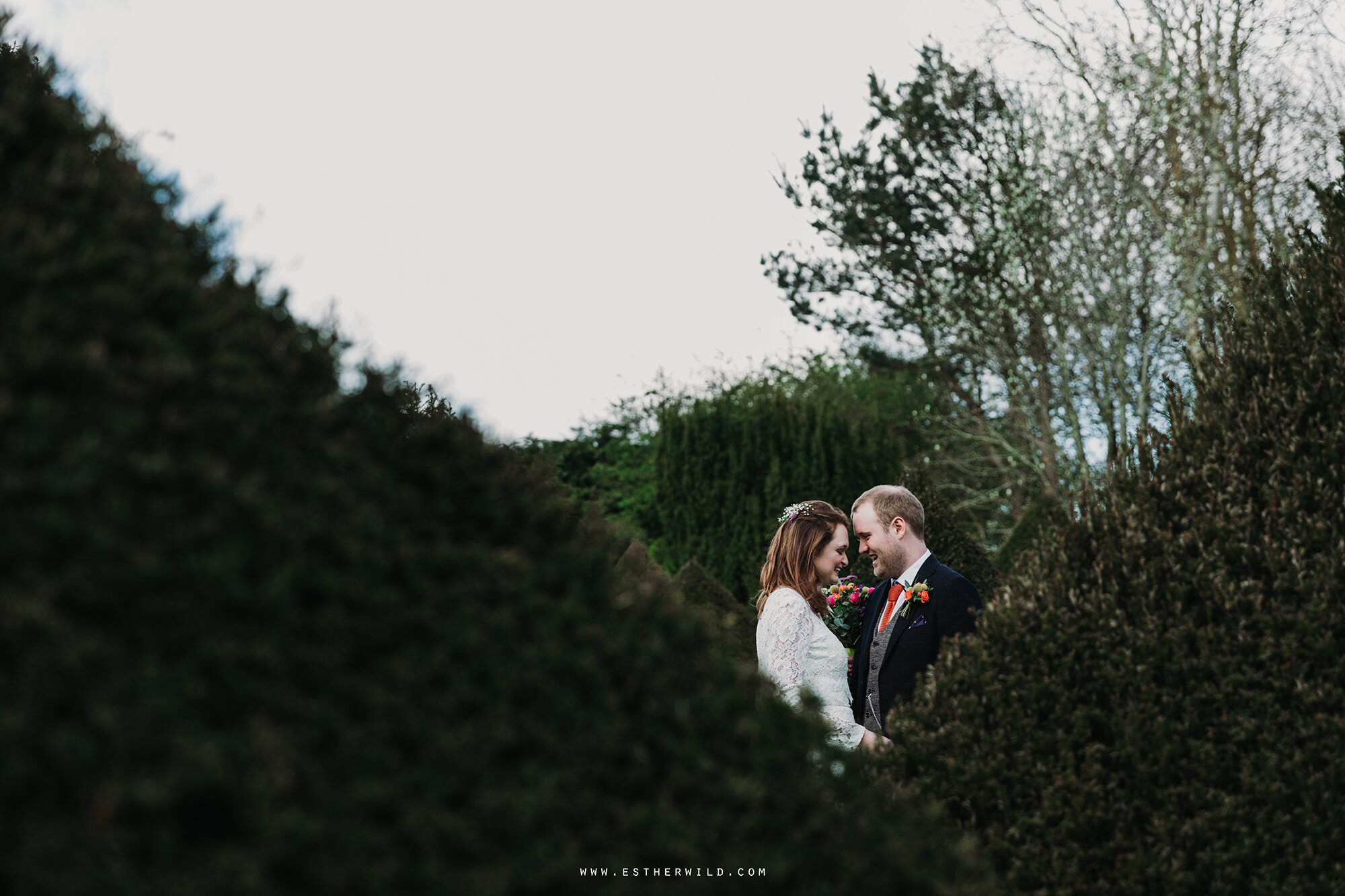 Chaucer_Barn_Spring_Gresham_Holt_Wedding_Photography_Copyright_Esther_Wild_Photographer_IMG_0881.jpg