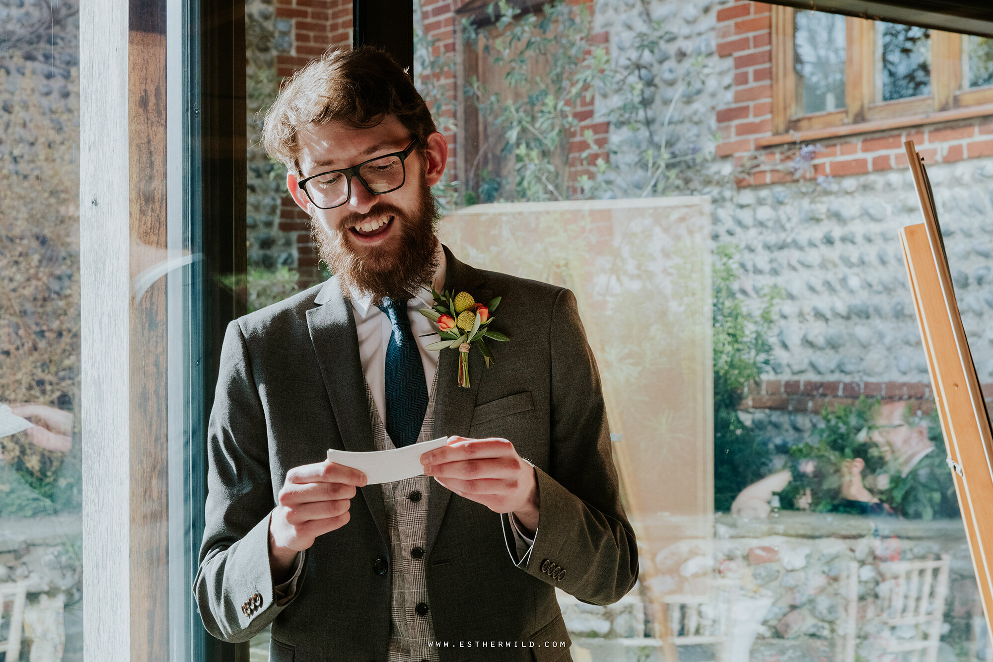 Chaucer_Barn_Spring_Gresham_Holt_Wedding_Photography_Copyright_Esther_Wild_Photographer_IMG_1612.jpg