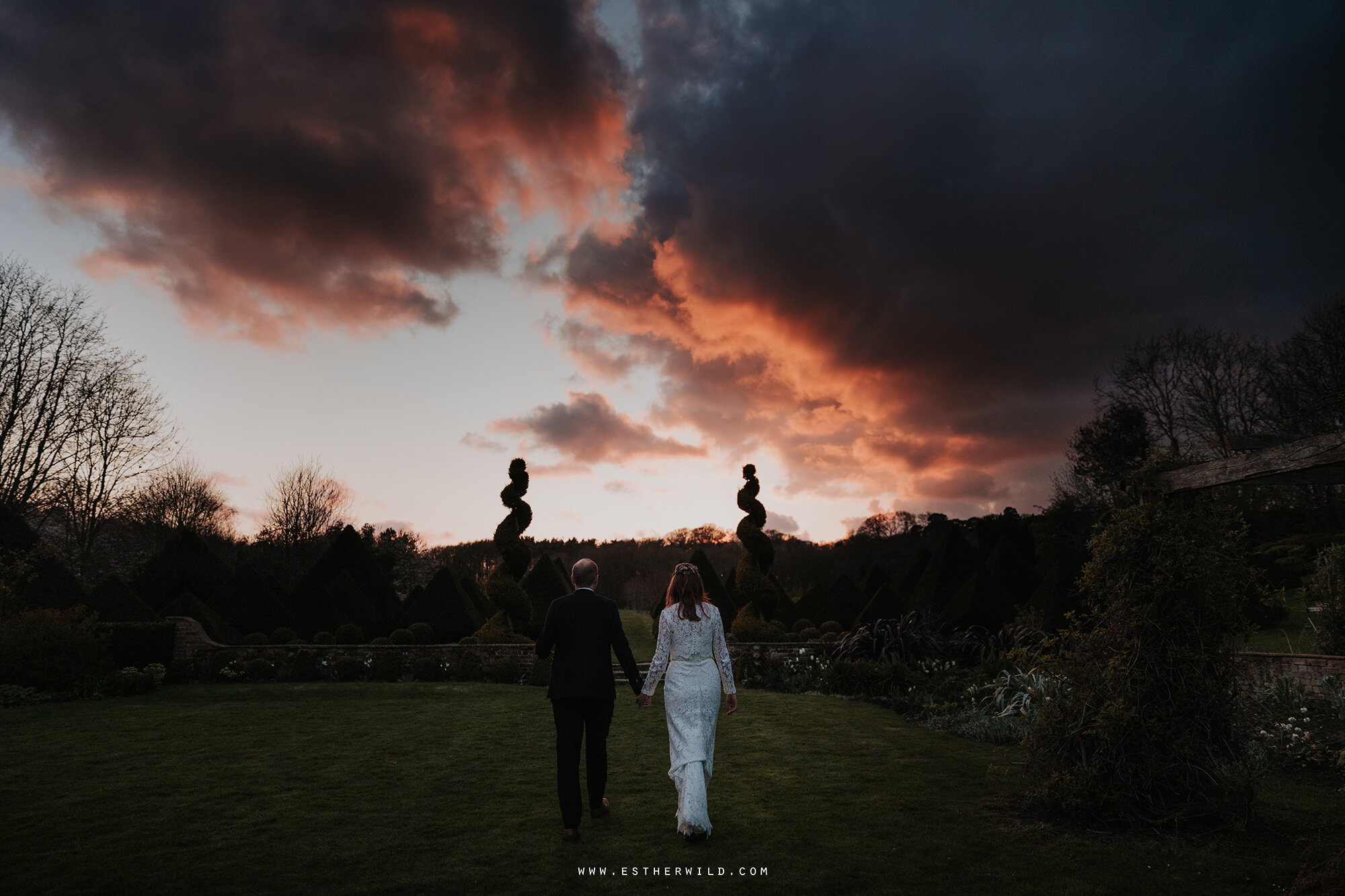 Chaucer_Barn_Spring_Gresham_Holt_Wedding_Photography_Copyright_Esther_Wild_Photographer_IMG_1791.jpg