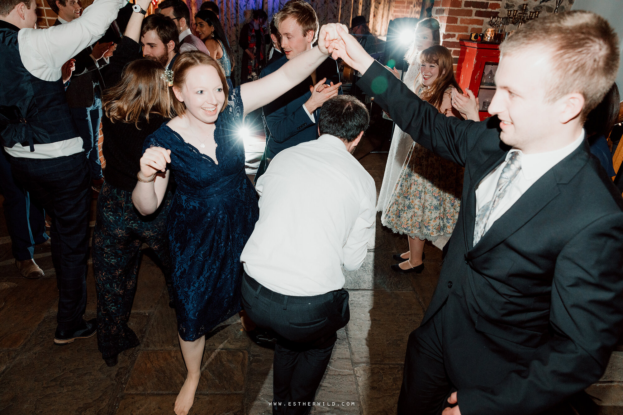 Chaucer_Barn_Spring_Gresham_Holt_Wedding_Photography_Copyright_Esther_Wild_Photographer_IMG_2219.jpg