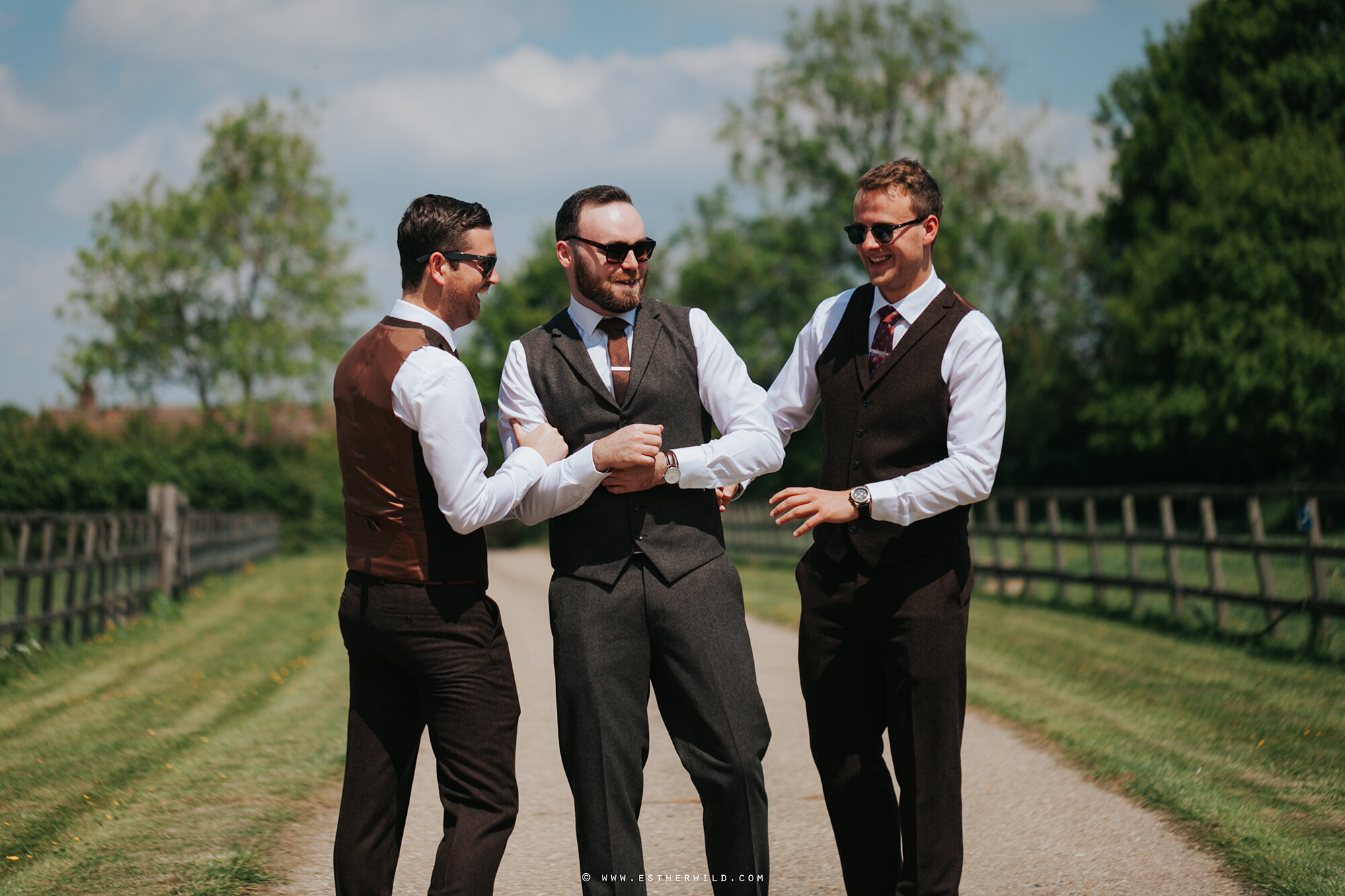 Glebe_Farm_Barn_Norfolk_Wedding_Photographer_Copyright_Esther_Wild_Photographer_64-IMG_2904.jpg