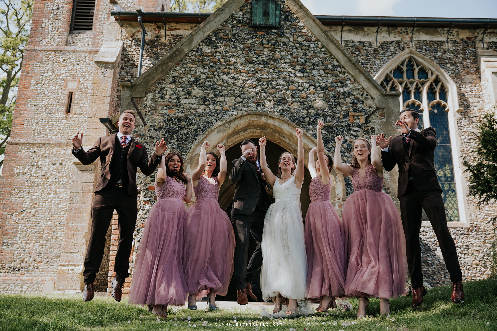 Glebe_Farm_Barn_Norfolk_Wedding_Photographer_Copyright_Esther_Wild_Photographer_533-IMG_3498.jpg