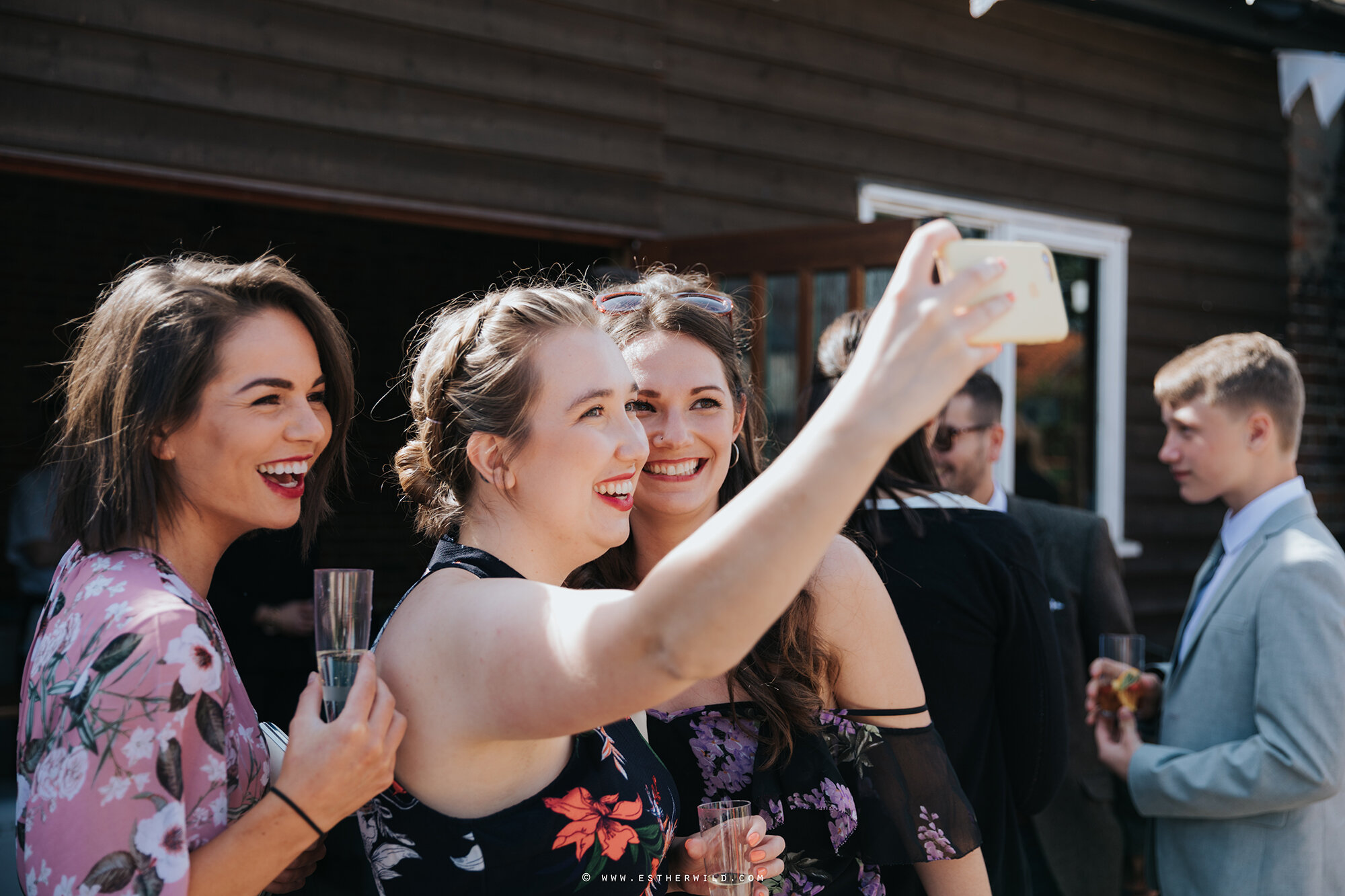 Glebe_Farm_Barn_Norfolk_Wedding_Photographer_Copyright_Esther_Wild_Photographer_559-IMG_3588.jpg