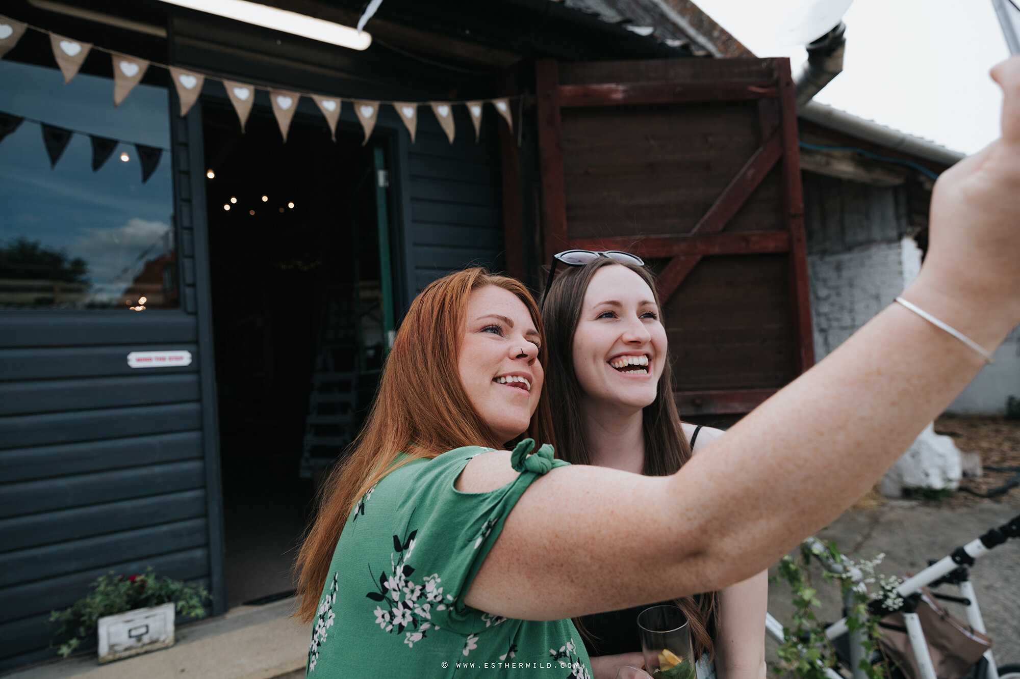 Glebe_Farm_Barn_Norfolk_Wedding_Photographer_Copyright_Esther_Wild_Photographer_644-IMG_4015.jpg