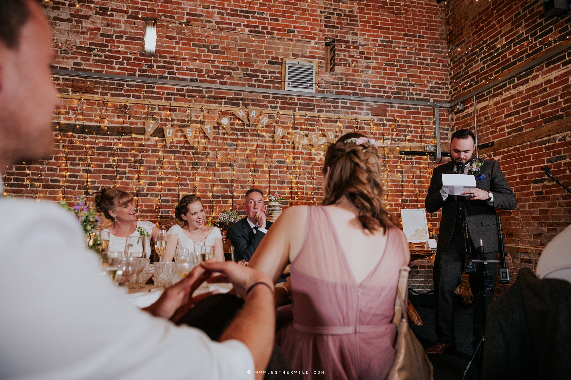 Glebe_Farm_Barn_Norfolk_Wedding_Photographer_Copyright_Esther_Wild_Photographer_796-IMG_4482.jpg