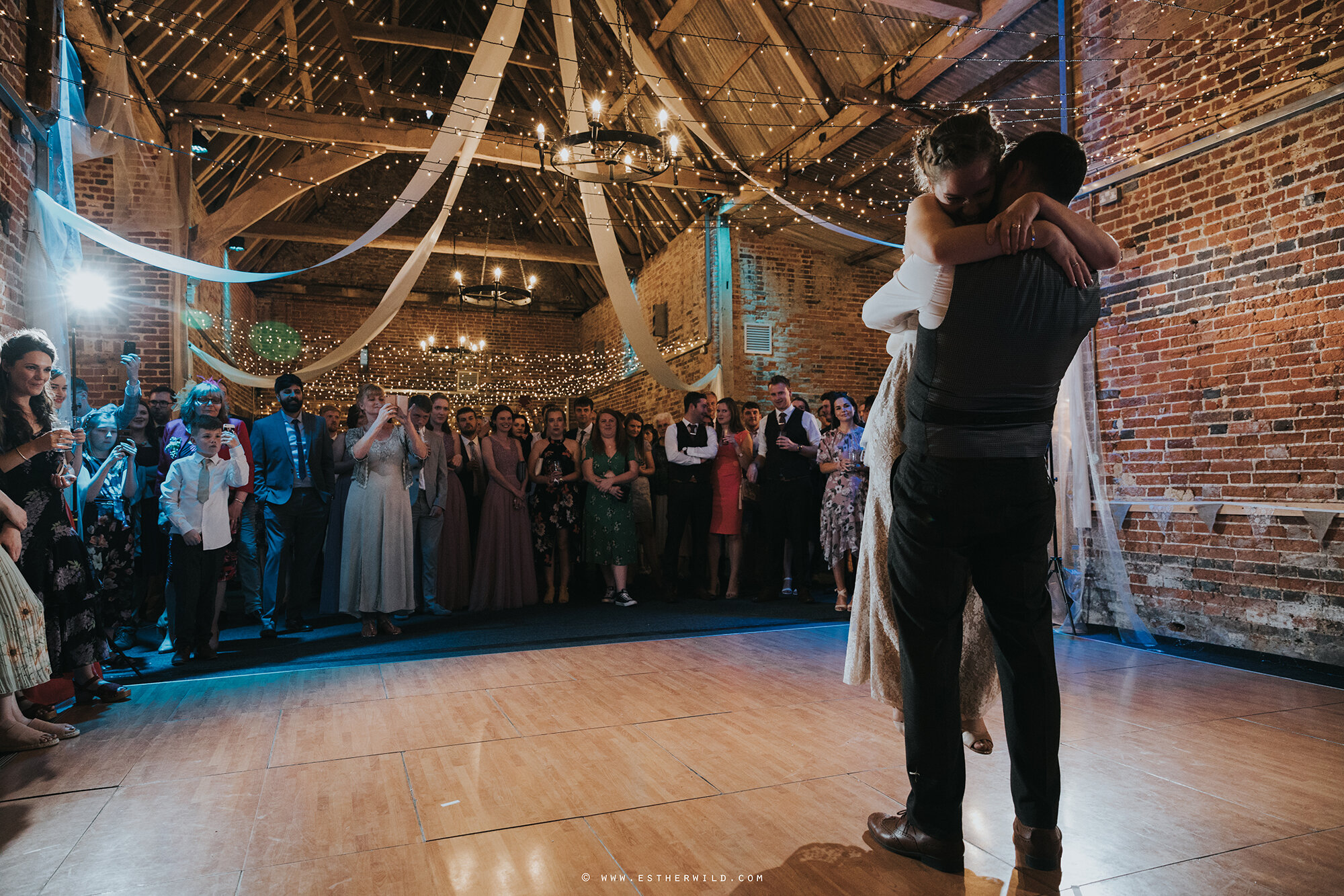 Glebe_Farm_Barn_Norfolk_Wedding_Photographer_Copyright_Esther_Wild_Photographer_856-IMG_4698.jpg