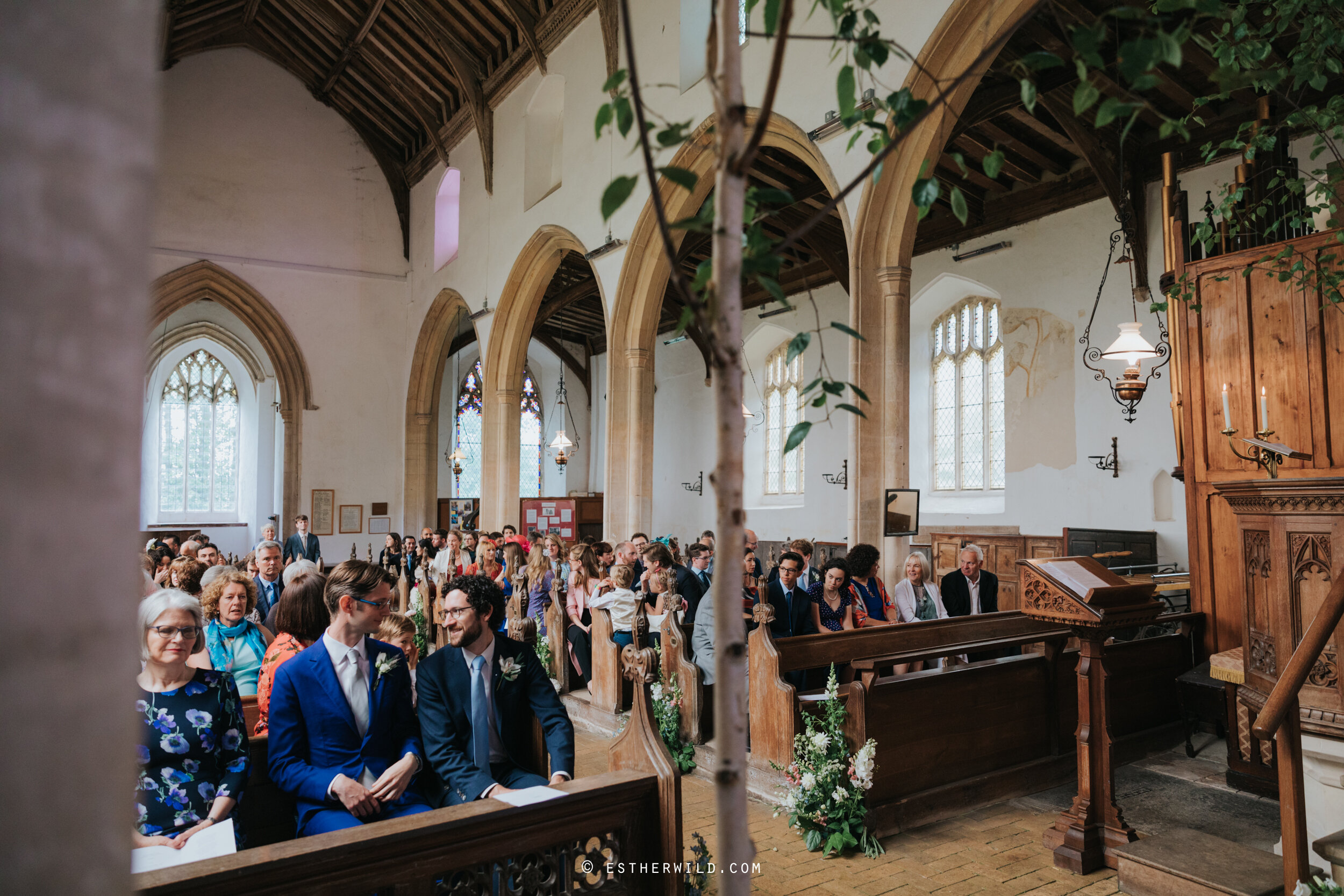 one_curious_dream_norfolk_wedding_planning_venue_photographer_©_Esther_Wild_95-IMG_0328.jpg