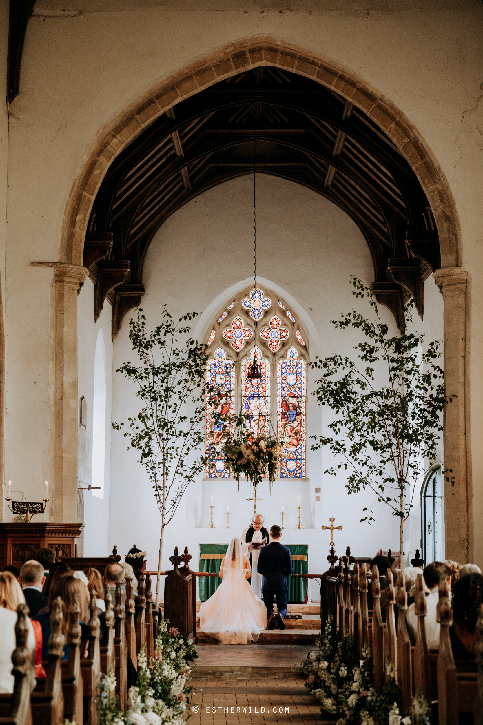 one_curious_dream_norfolk_wedding_planning_venue_photographer_©_Esther_Wild_189-IMG_0544.jpg